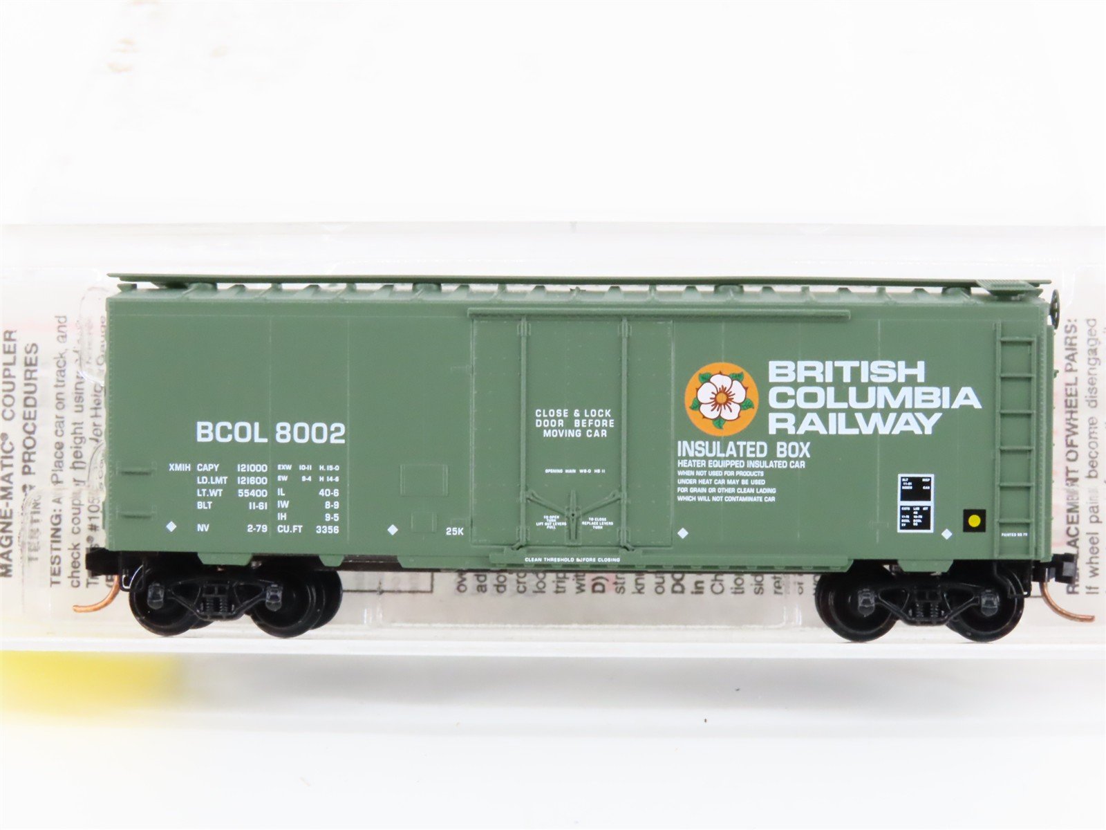 N Scale Micro-Trains MTL 21230 BCOL British Columbia 40' Plug Door Box Car #8002
