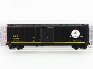 N Scale Micro-Trains MTL 03100071 C&O The Chessie Route 50' Box Car #21290