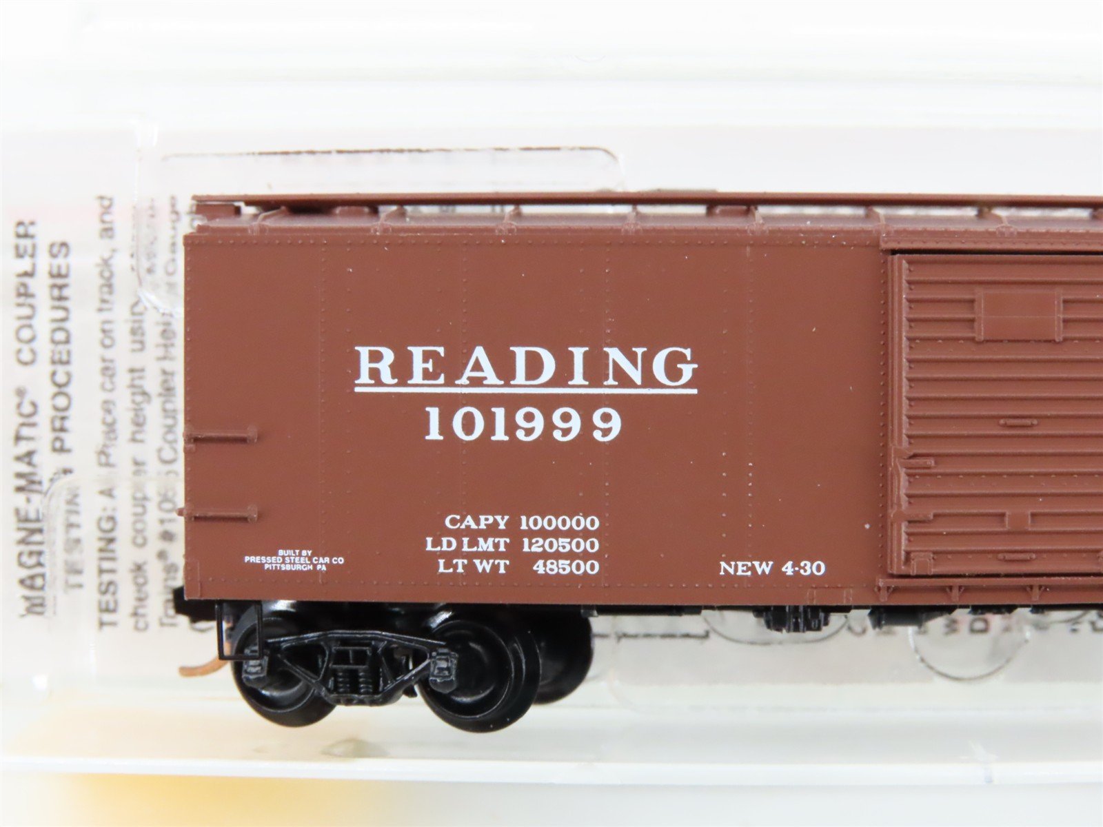 N Scale Micro-Trains MTL 120010 RDG Reading 40' Single Door Steel Boxcar #101999