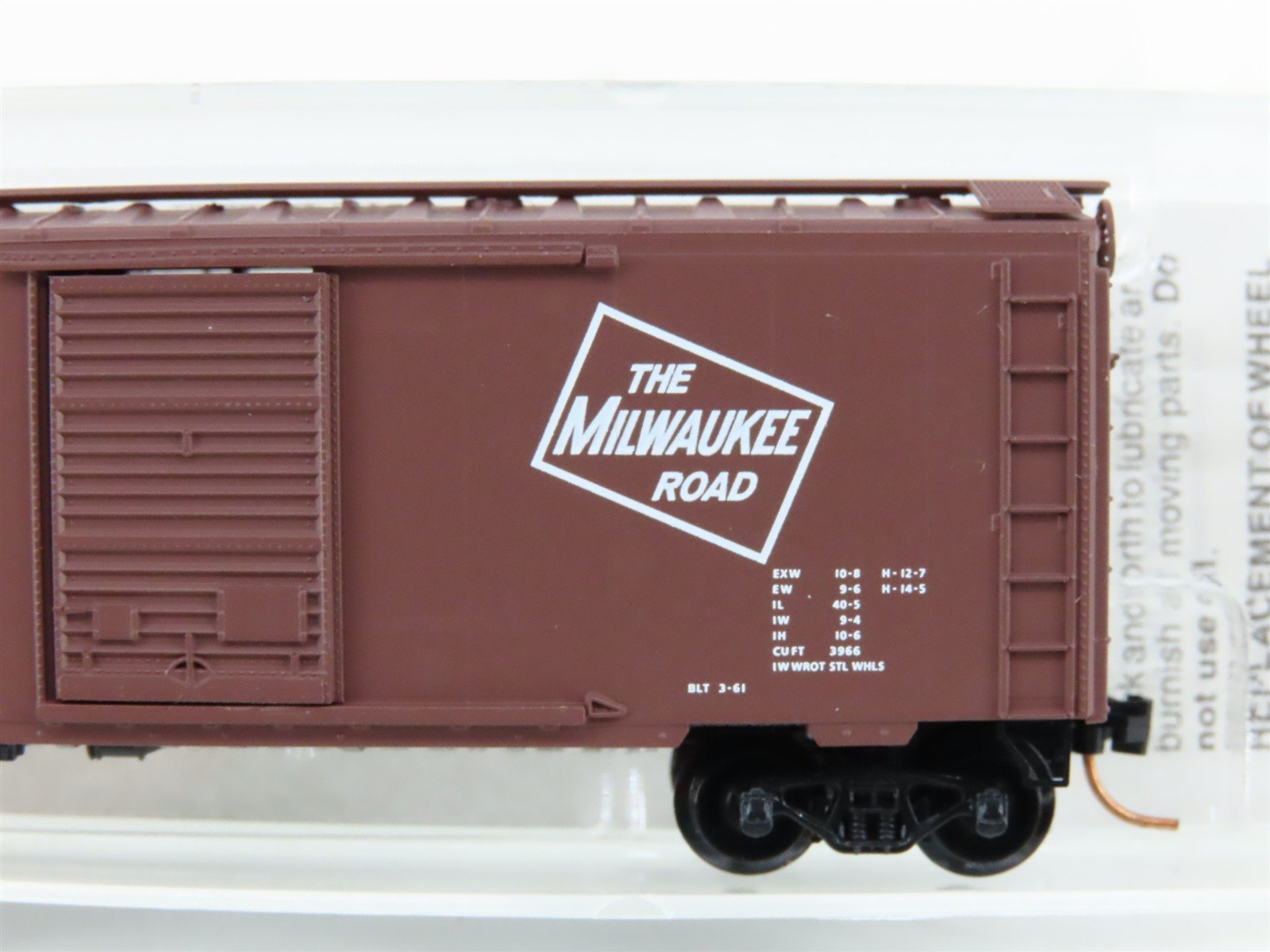 N Scale Micro-Trains MTL 20526 MILW Milwaukee Road 40' Single Door Boxcar #30371