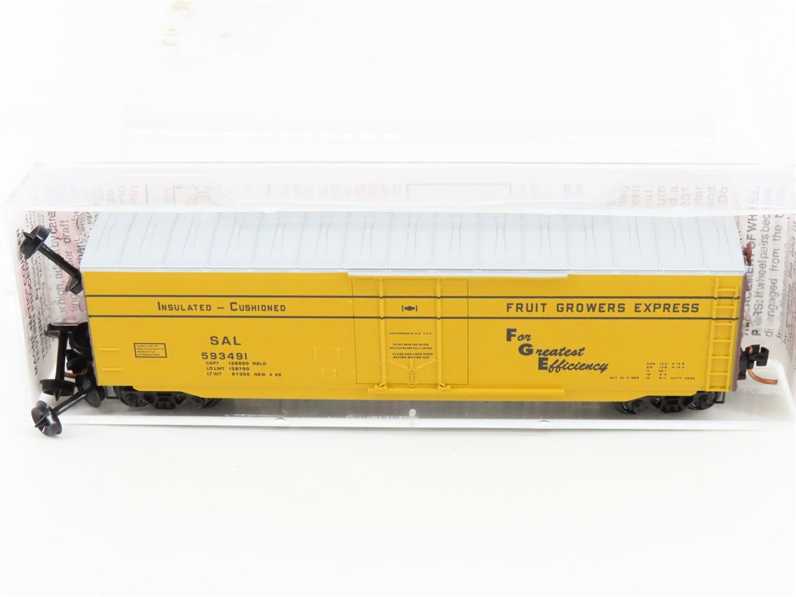 N Scale Micro-Trains MTL 03800380 SAL Fruit Growers Express 50' Box Car #593491