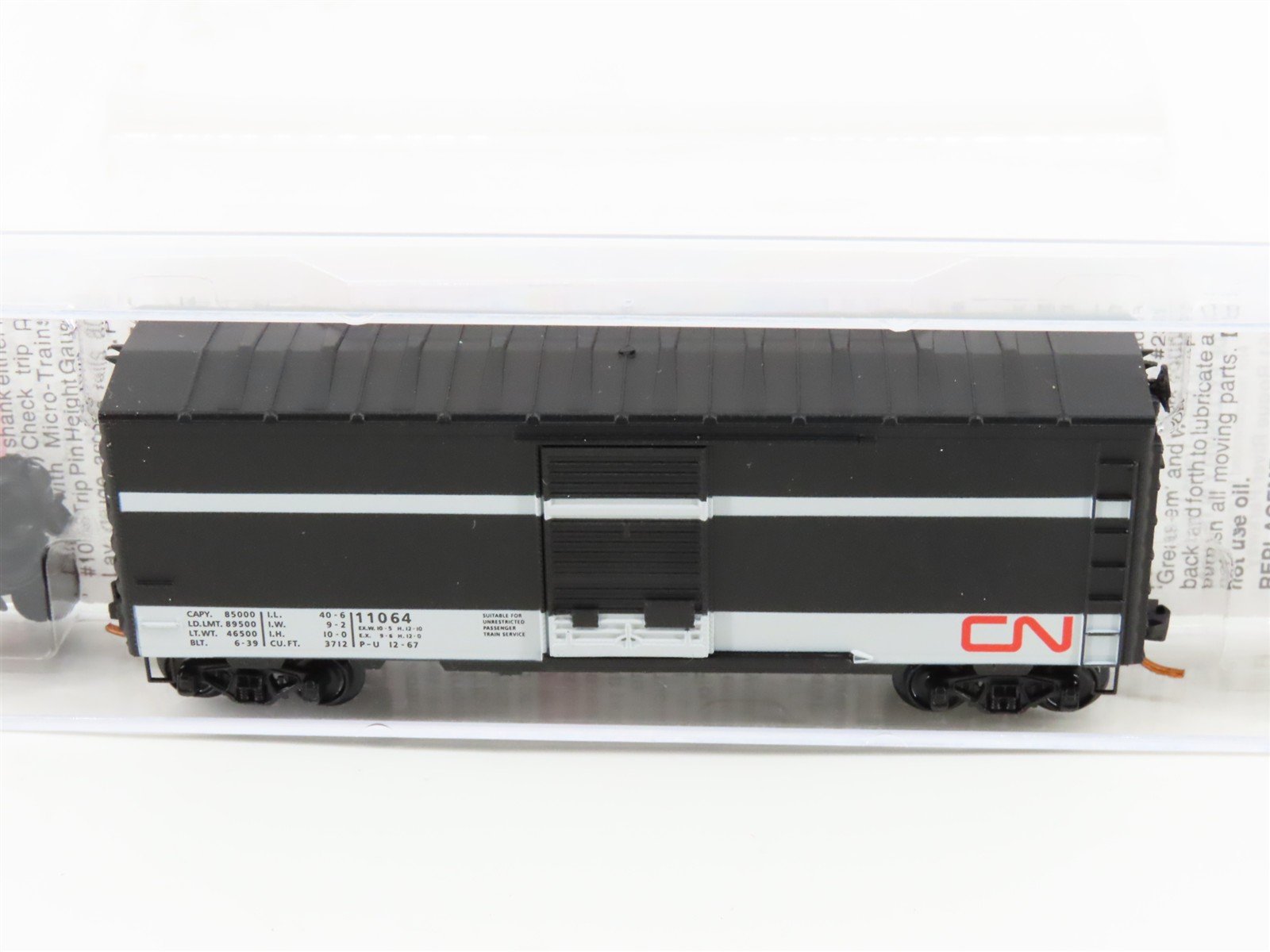 N Scale Micro-Trains MTL 07300070 CN Canadian National 40' Box Car #11064
