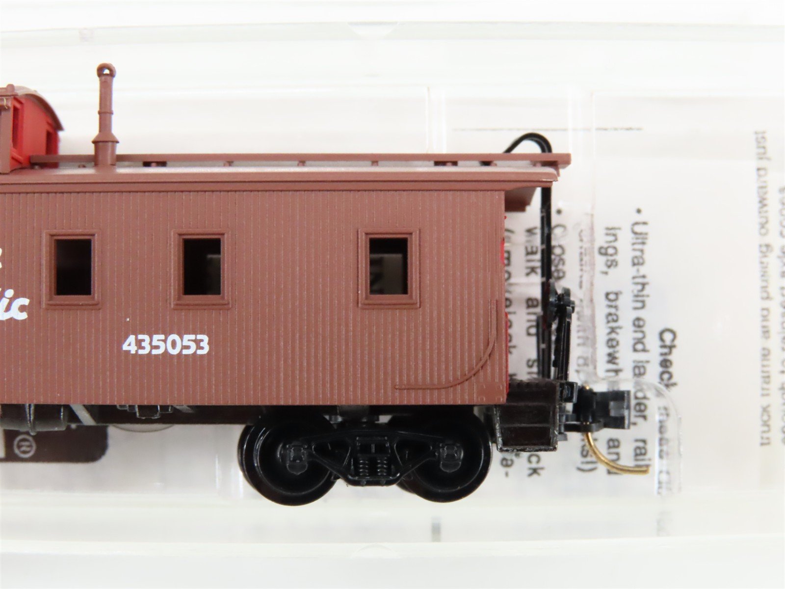 N Scale Micro-Trains MTL 51010 CP Canadian Pacific 34' Caboose #435053