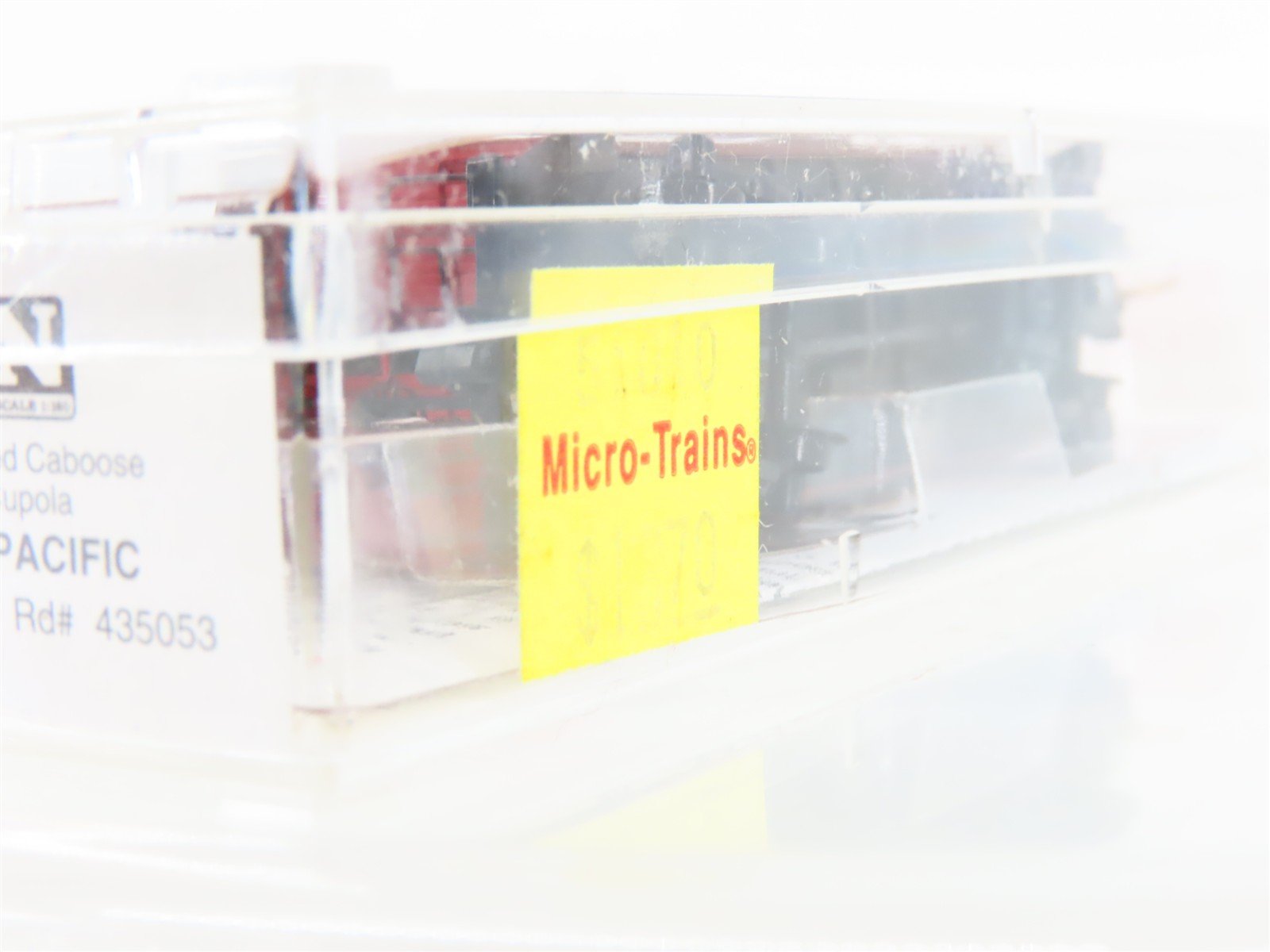 N Scale Micro-Trains MTL 51010 CP Canadian Pacific 34' Caboose #435053