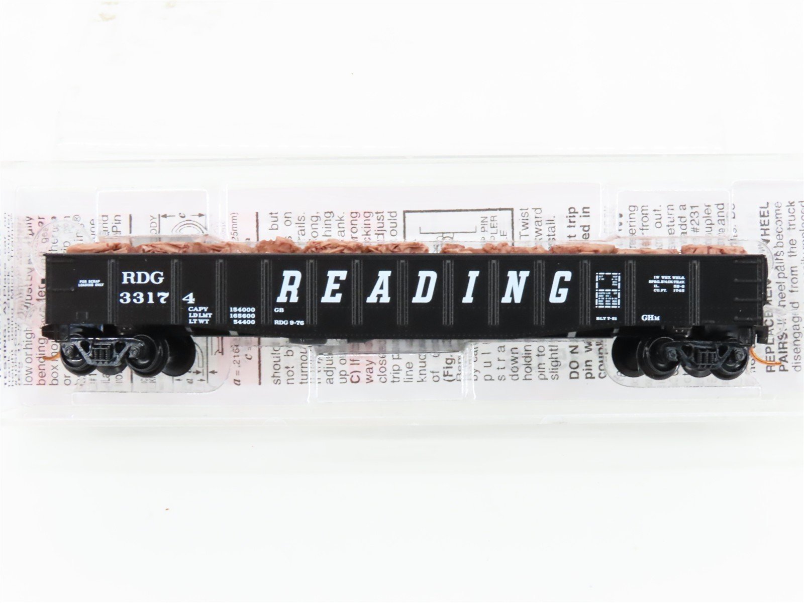 N Scale Micro-Trains MTL 10500150 RDG Reading 50' Gondola #3317 w/ Scrap Load