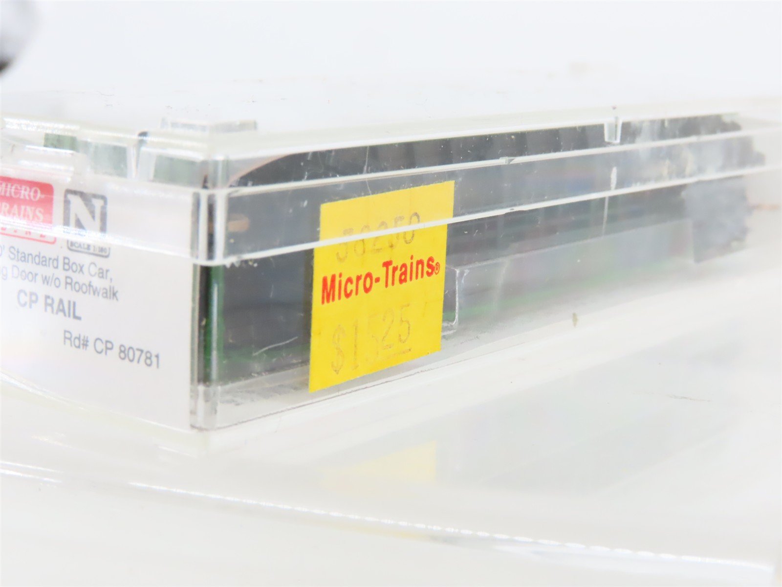 N Scale Micro-Trains MTL 38250 CP Rail 50' Plug Door Box Car #80781