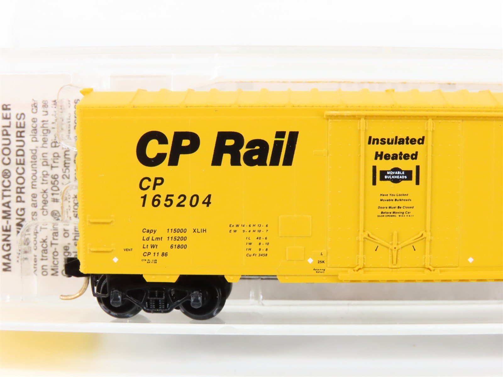 N Scale Micro-Trains MTL 74010 CP Rail 40' Plug Door Box Car #165204
