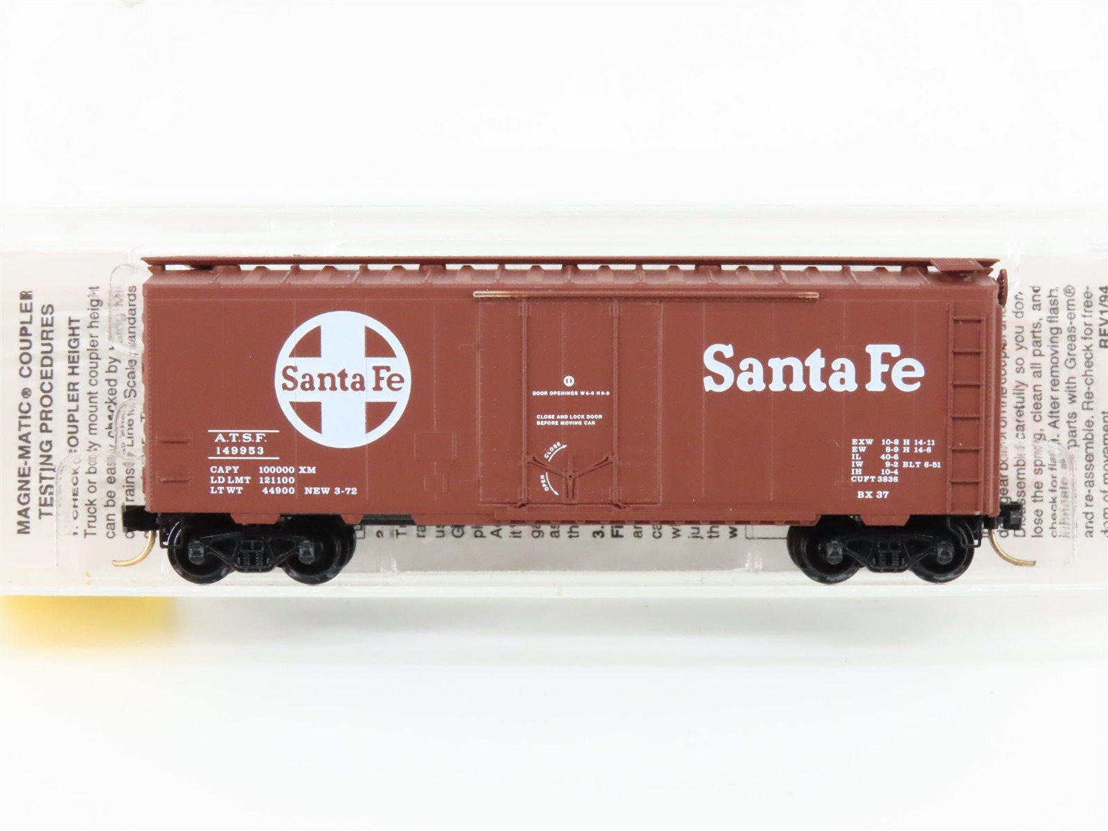 N Scale Micro-Trains MTL 21110 ATSF Santa Fe 40' Plug Door Box Car #149953
