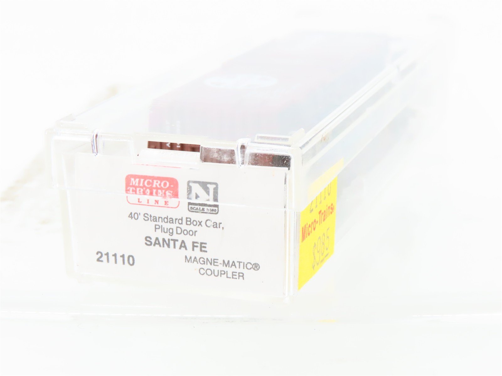 N Scale Micro-Trains MTL 21110 ATSF Santa Fe 40' Plug Door Box Car #149953