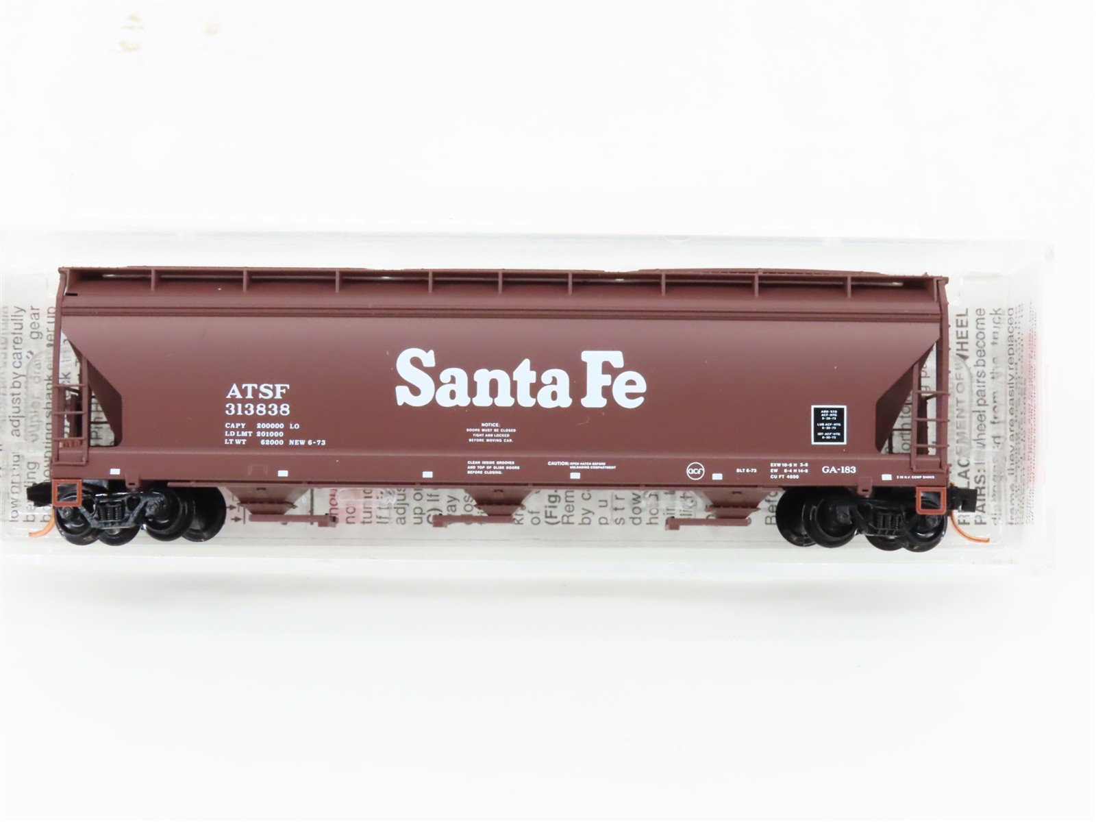 N Scale Micro-Trains MTL 94100 ATSF Santa Fe 3-Bay Covered Hopper #313838