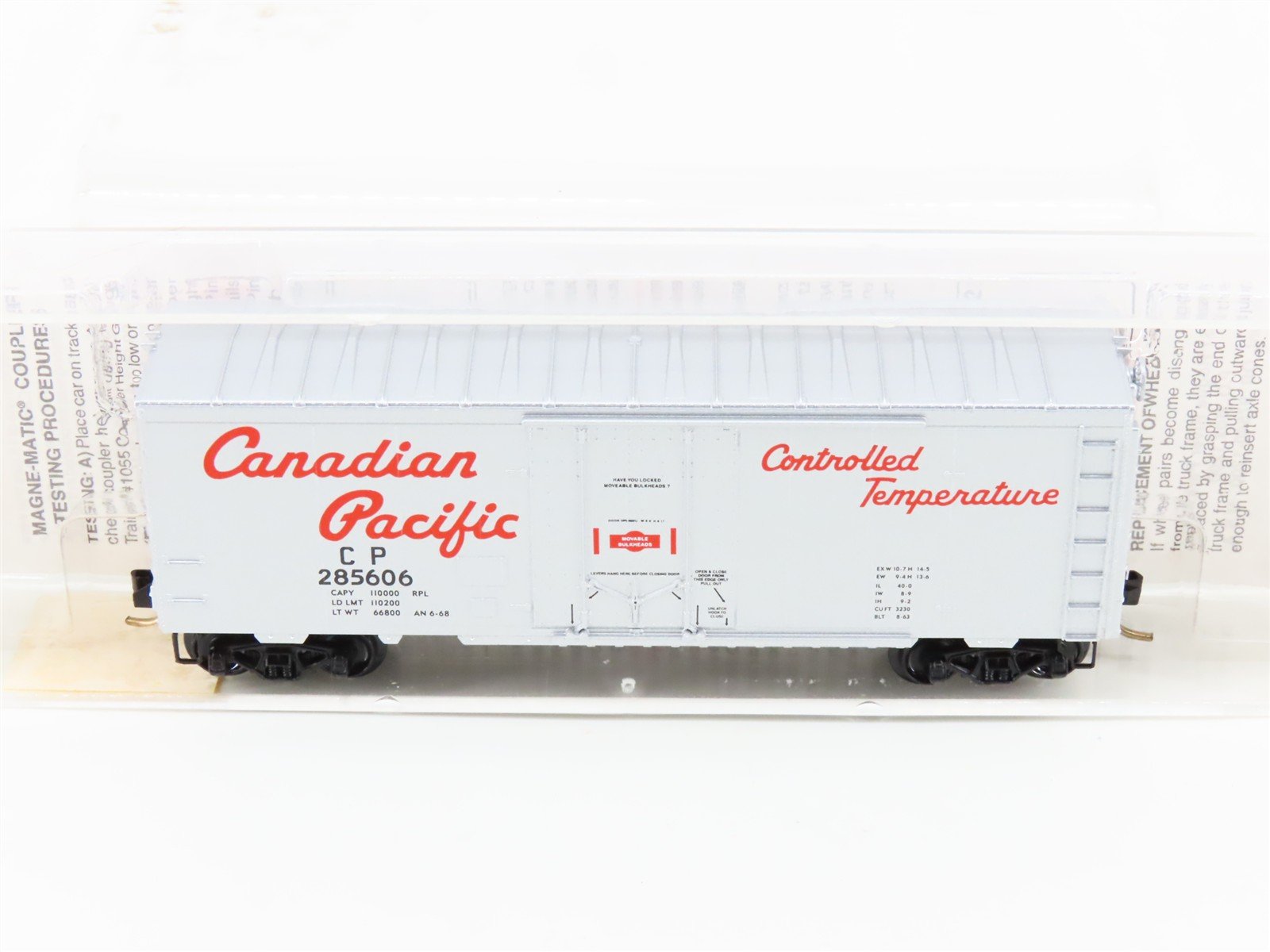 N Scale Micro-Trains MTL 74040 CP Canadian Pacific 40' Plug Door Box Car #285606