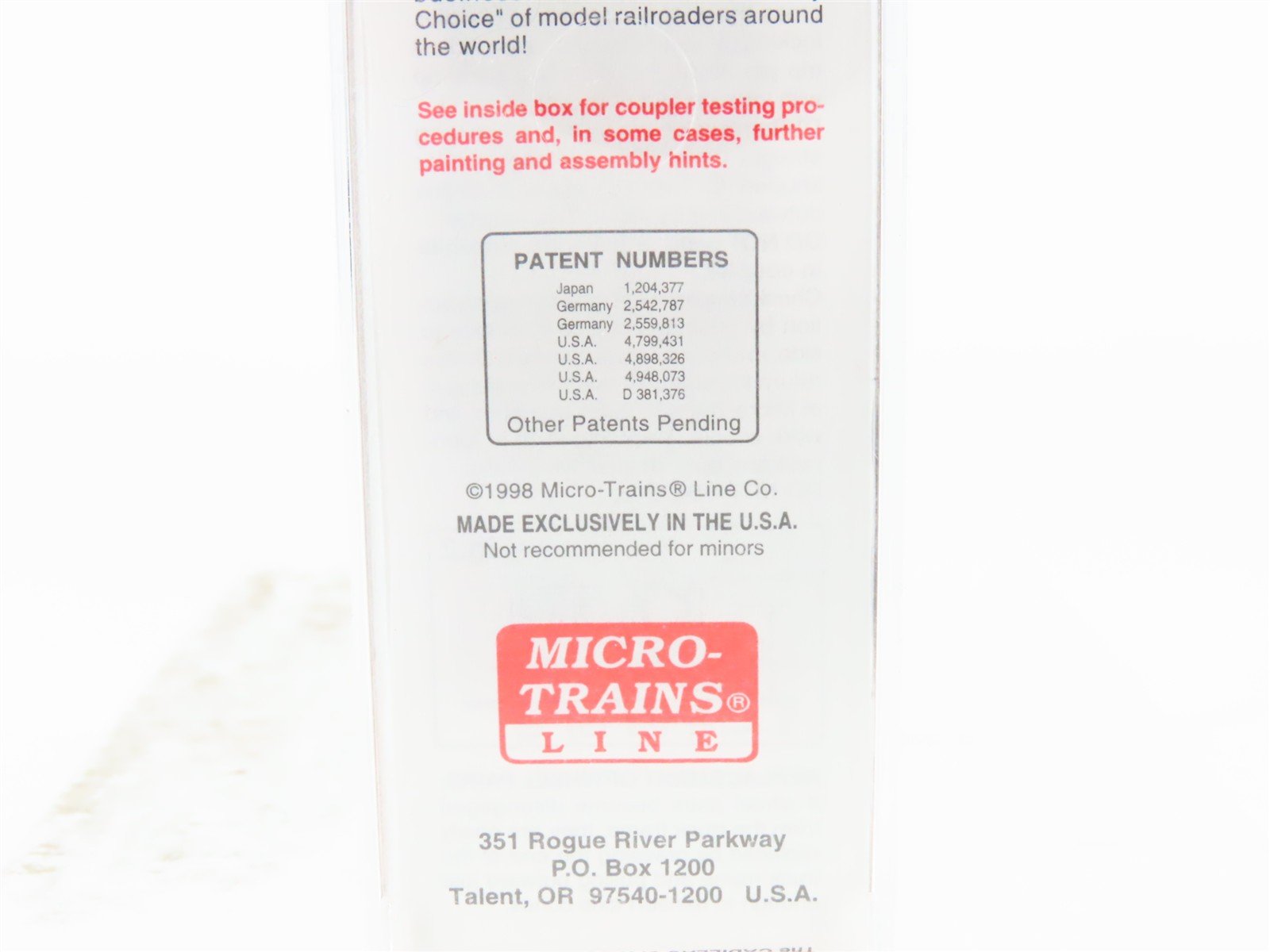 N Scale Micro-Trains MTL 74040 CP Canadian Pacific 40' Plug Door Box Car #285606