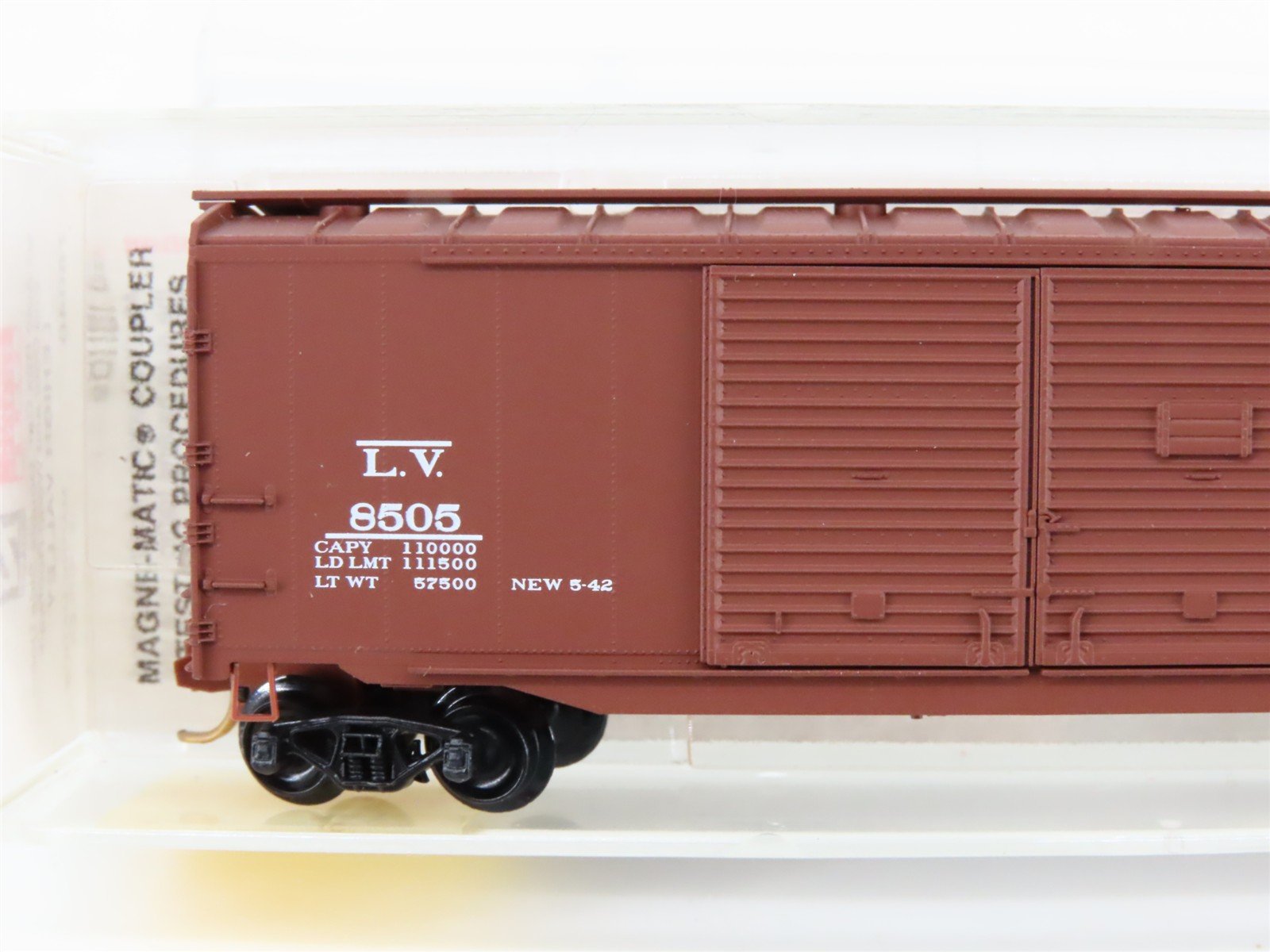 N Scale Micro-Trains MTL 78040 LV Lehigh Valley 50' Automobile Box Car #8505