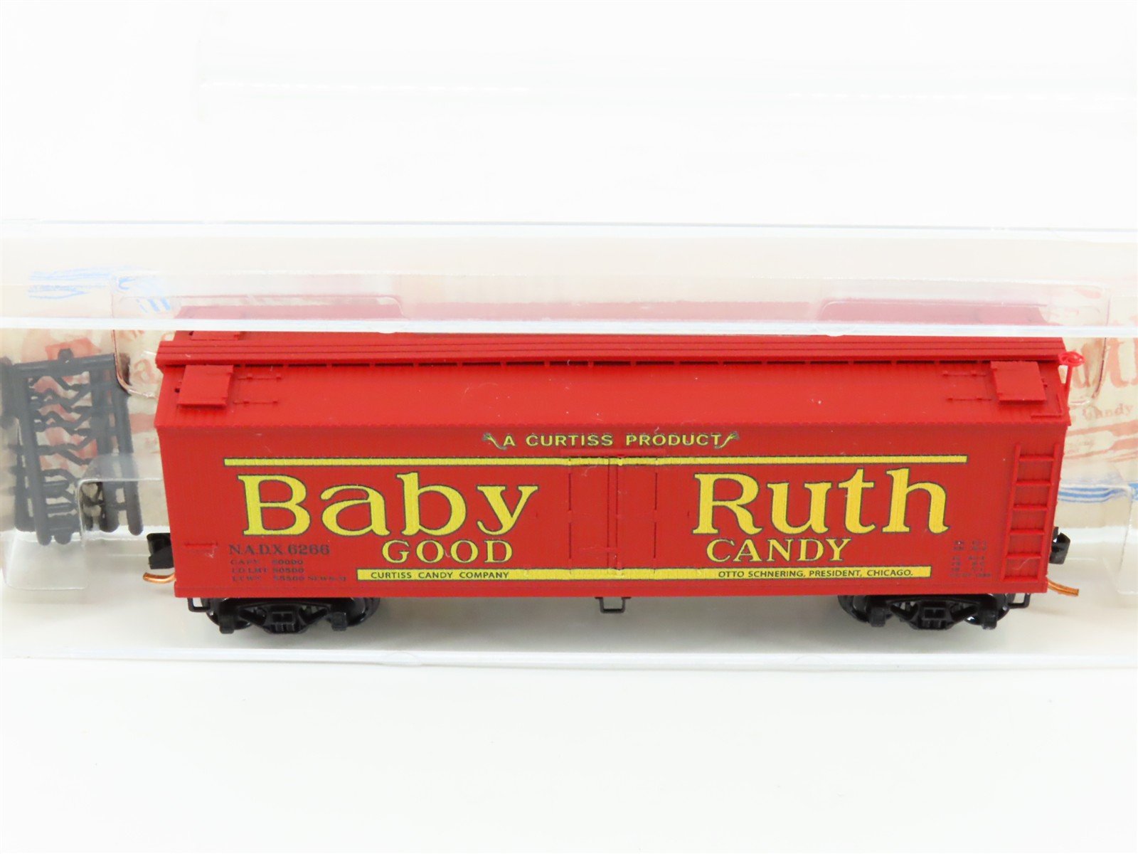 N Scale Micro-Trains MTL 04900720 NADX Nestle Baby Ruth #2 40' Wood Reefer #6266