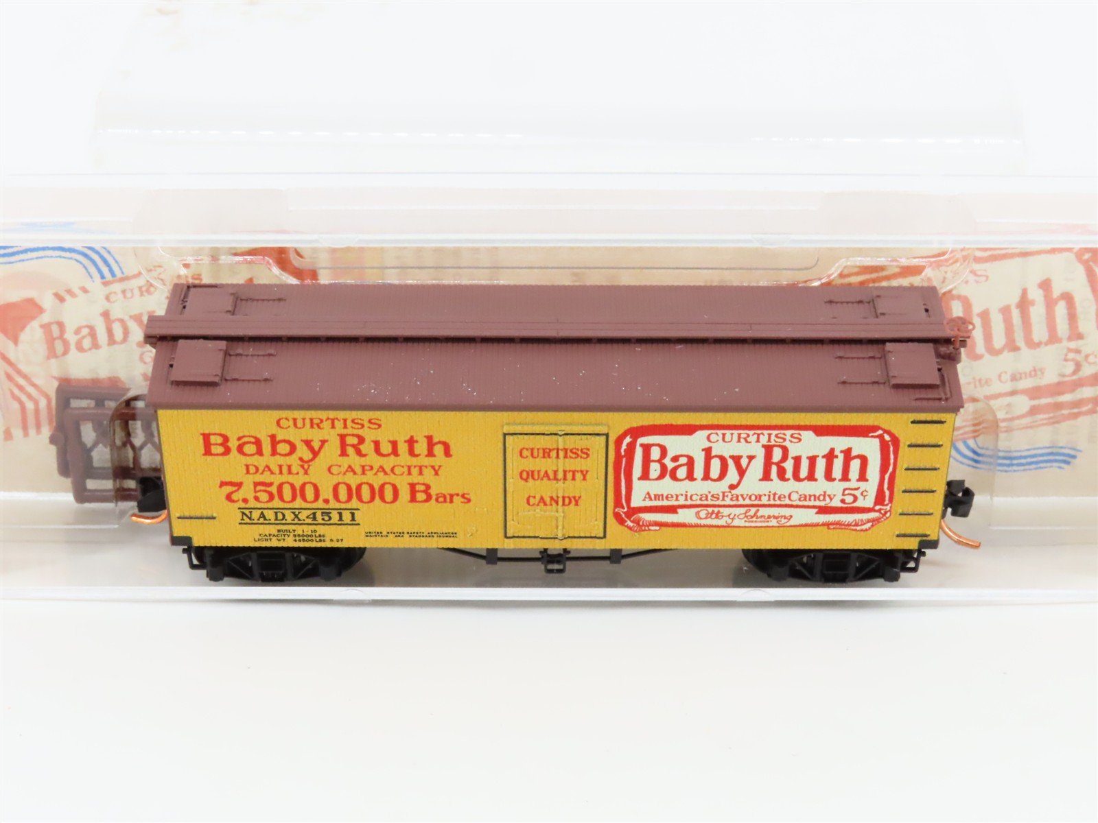 N Scale Micro-Trains MTL 05800230 NADX Nestle Baby Ruth #4 36' Wood Reefer #4511