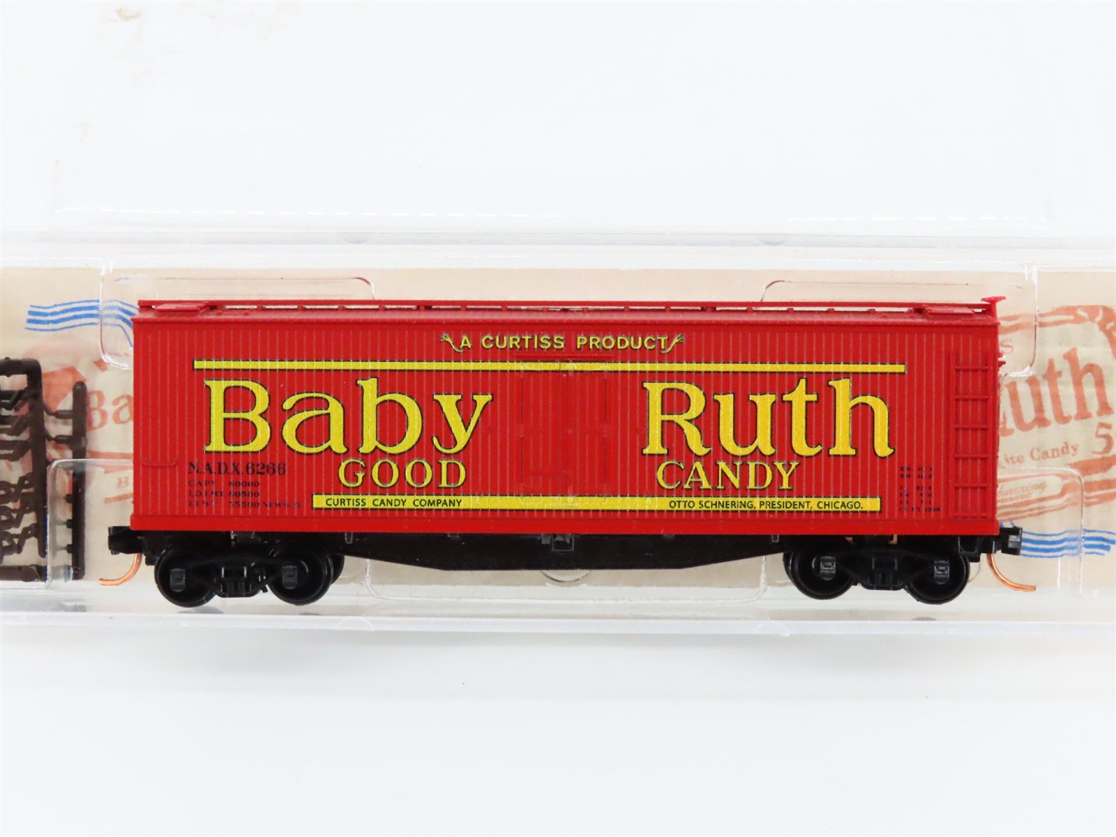 N Scale Micro-Trains MTL 04900720 NADX Nestle Baby Ruth #2 40' Wood Reefer #6266