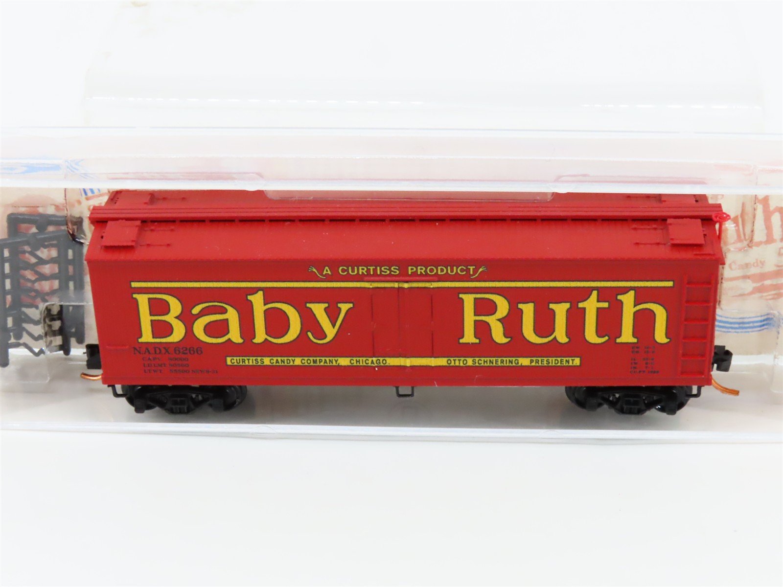 N Scale Micro-Trains MTL 04900730 NADX Nestle Baby Ruth #8 40' Wood Reefer #6266