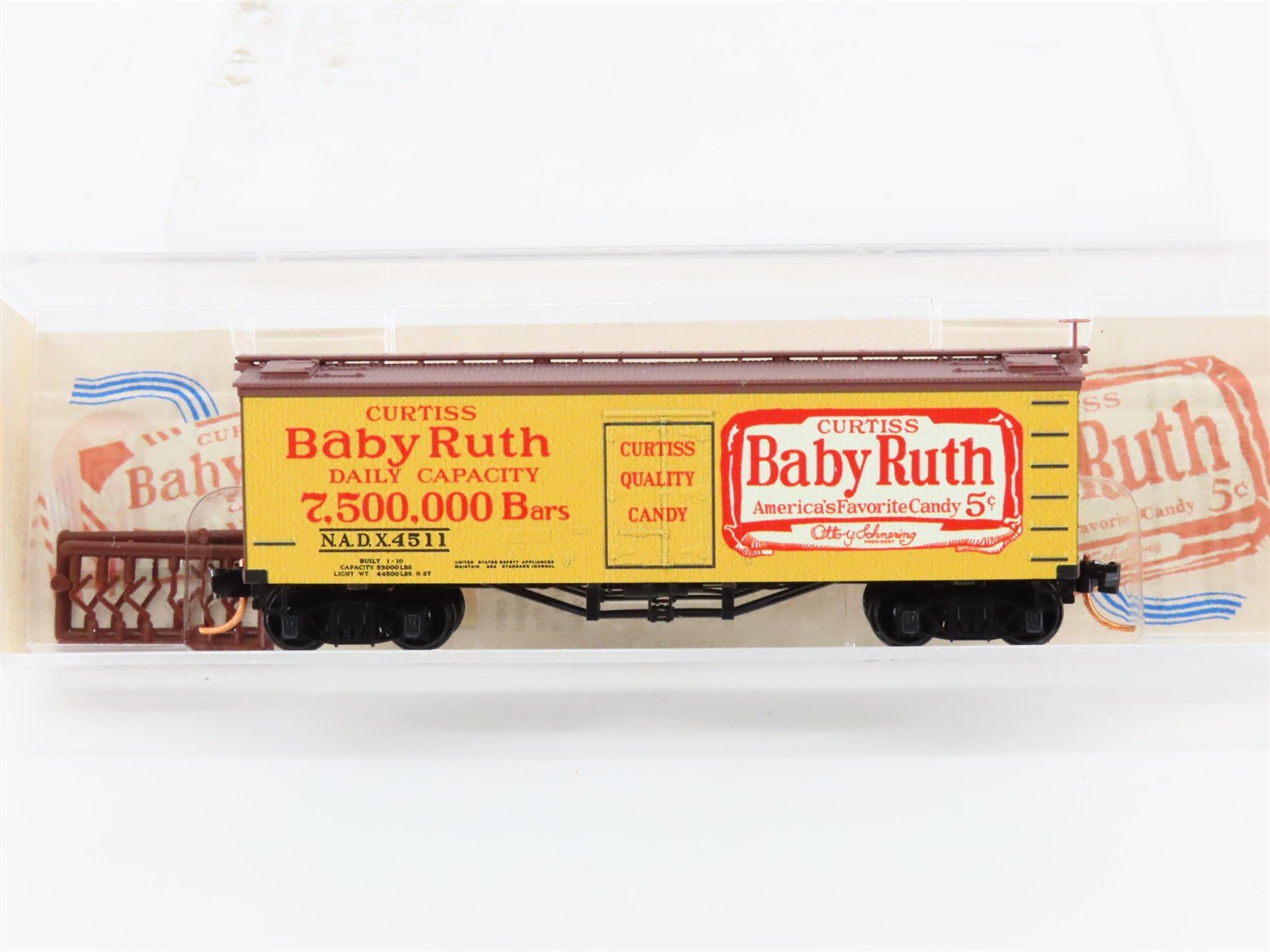 N Scale Micro-Trains MTL 05800230 NADX Nestle Baby Ruth #4 36' Wood Reefer #4511