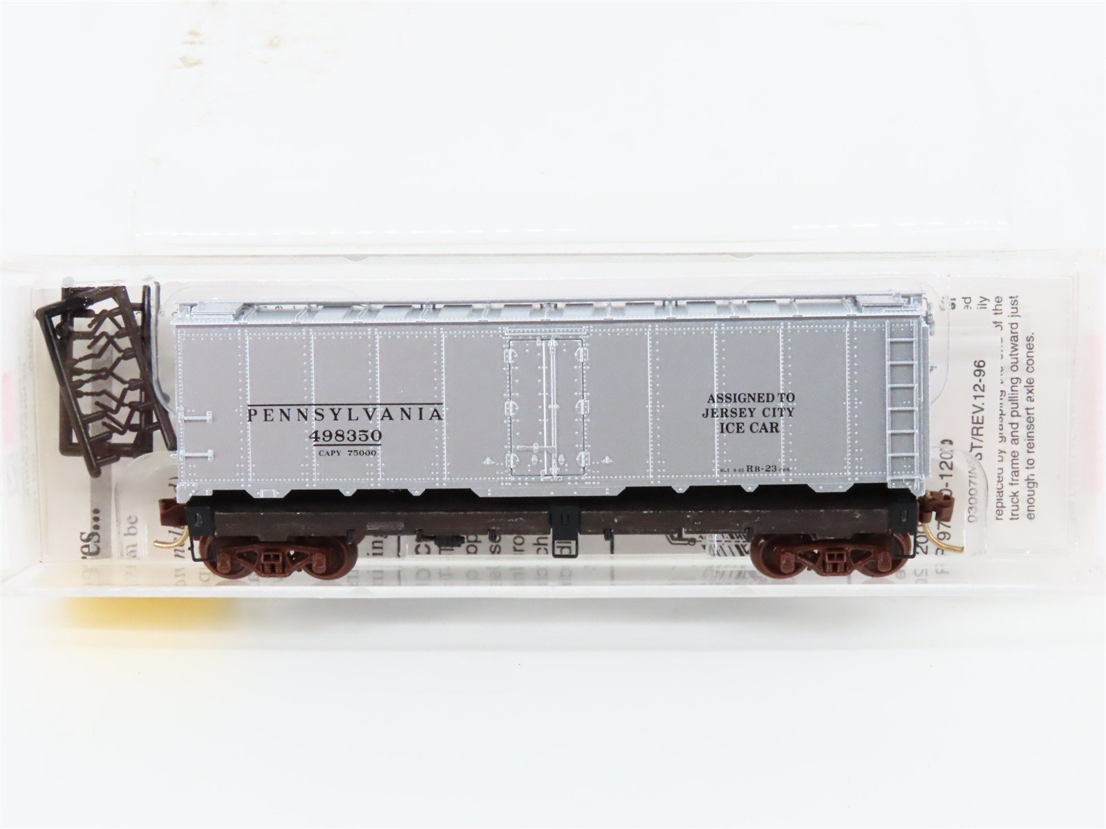 N Scale Micro-Trains MTL 59040 PRR Pennsylvania 40' Steel Side Ice Reefer 498350