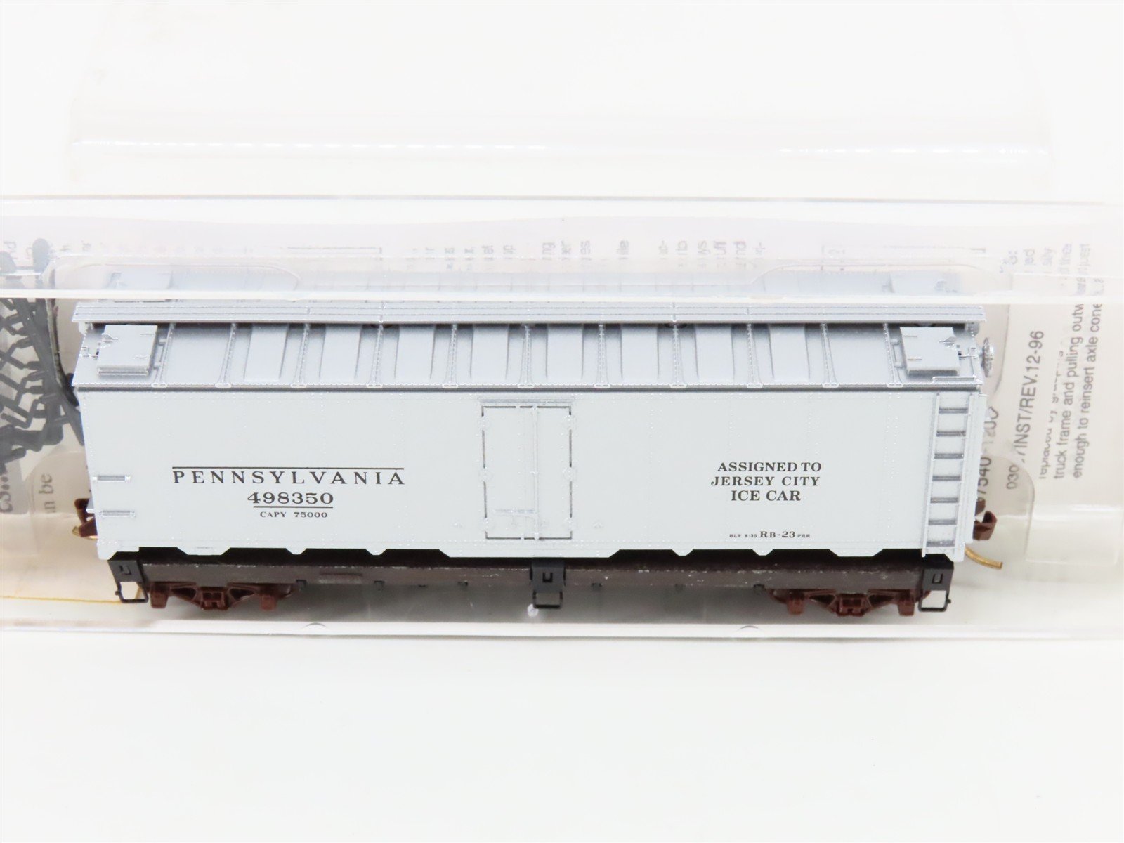 N Scale Micro-Trains MTL 59040 PRR Pennsylvania 40' Steel Side Ice Reefer 498350