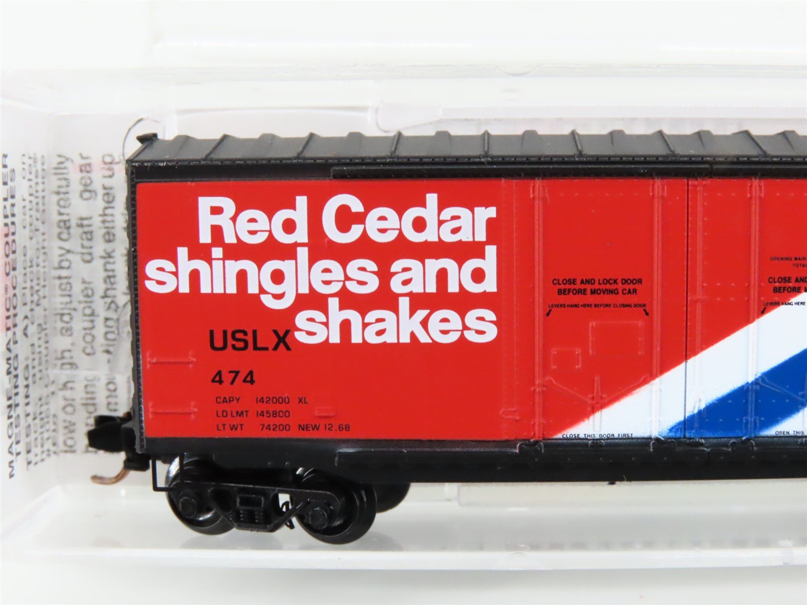 N Micro-Trains MTL 75060 USLX Canfor Canadian Forest Products 50' Box Car #474