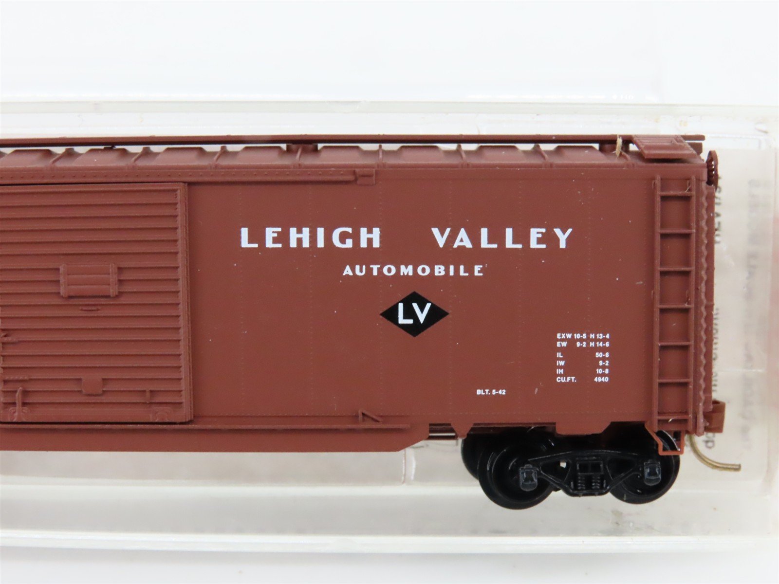 N Scale Micro-Trains MTL 78040 LV Lehigh Valley 50' Automobile Box Car #8505