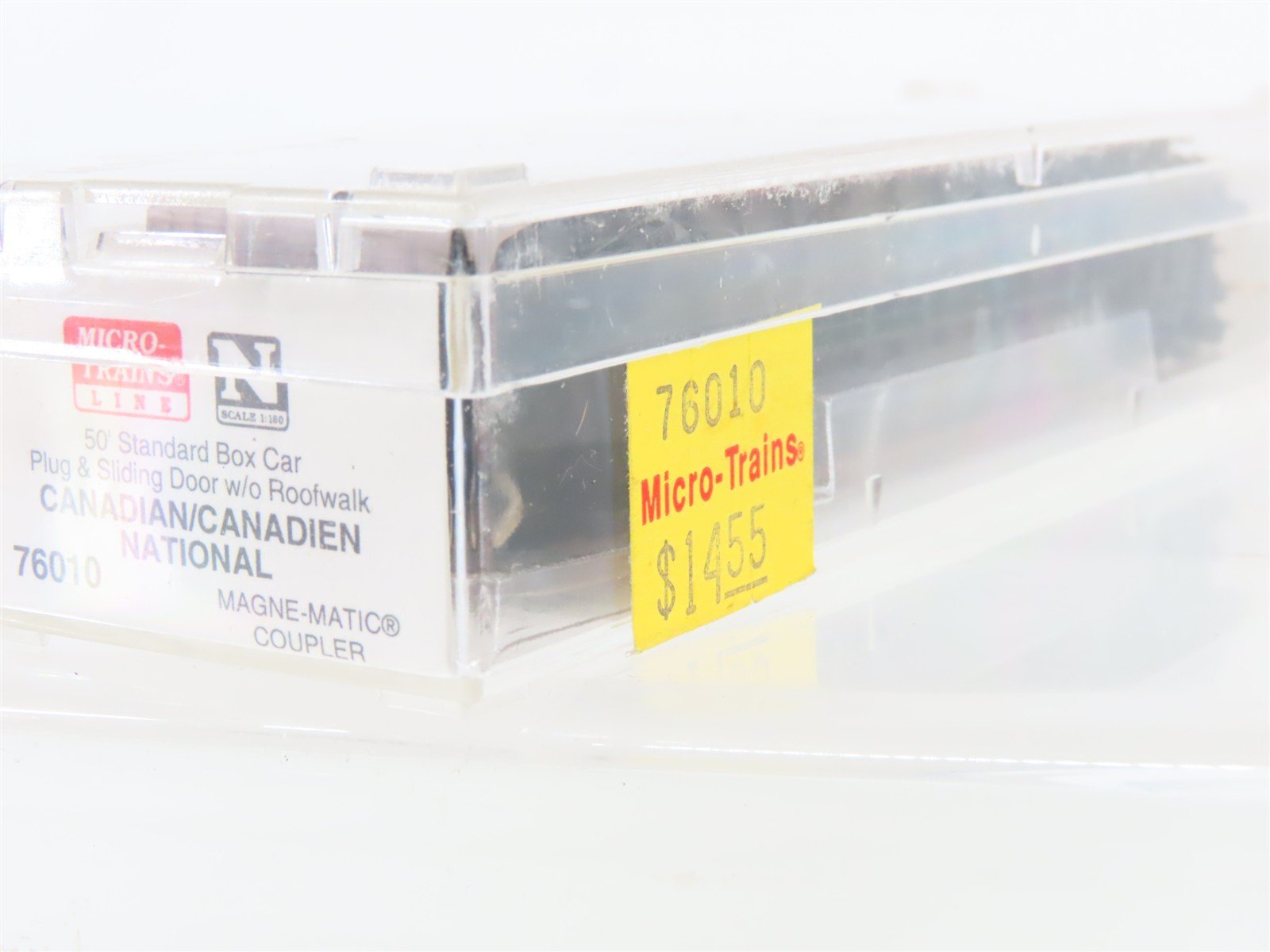 N Scale Micro-Trains MTL 76010 CN Canadian National 50' Box Car #550235