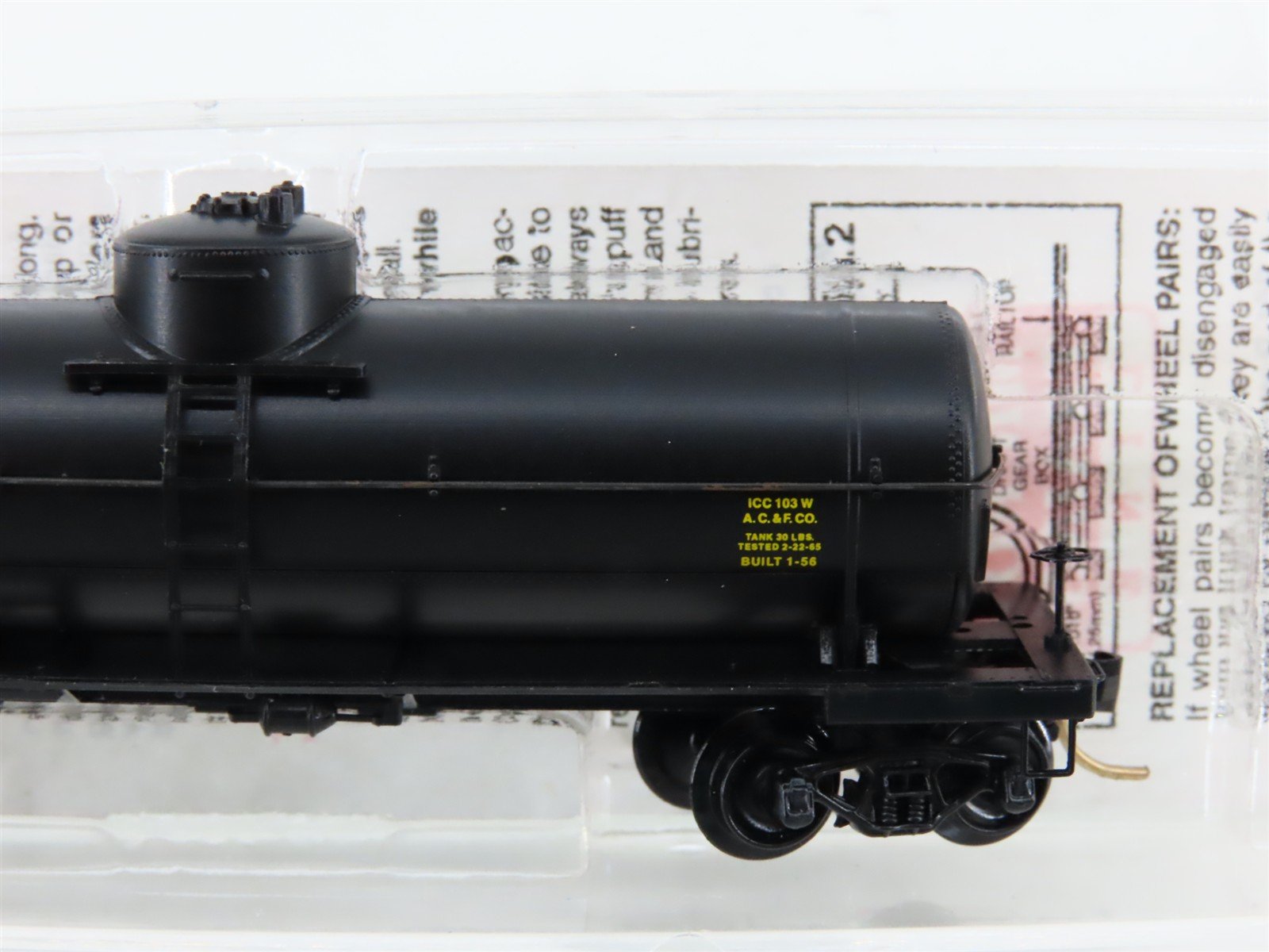 N Micro-Trains MTL 65410 CGW Chicago Great Western 39' Single Dome Tank Car #283