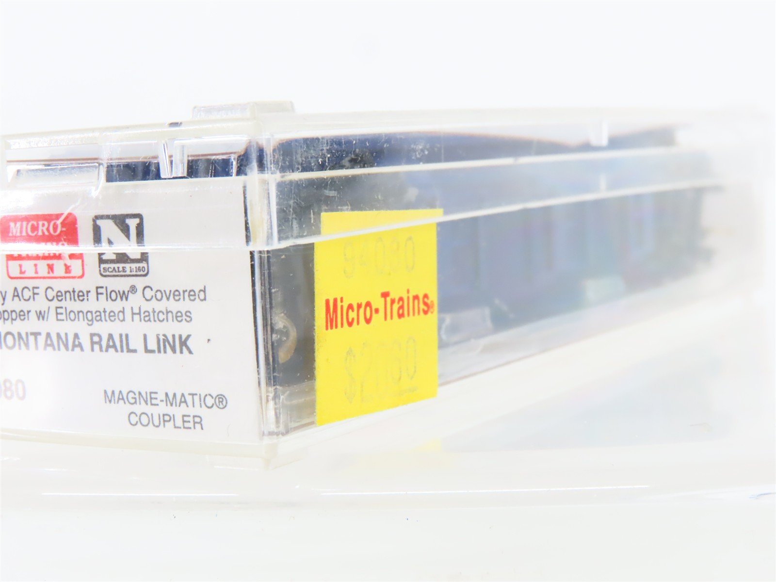 N Scale Micro-Trains MTL 94080 MRL Montana Rail Link 3-Bay Covered Hopper #51033