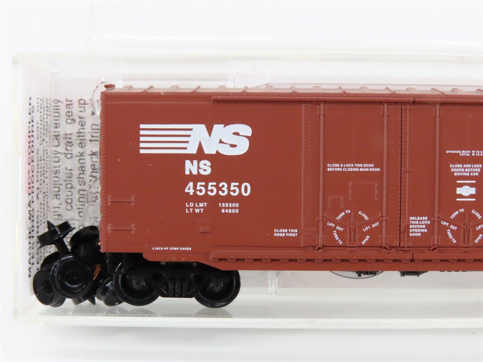 N Scale Micro-Trains MTL 75110 NS Norfolk Southern 50' Box Car #455350