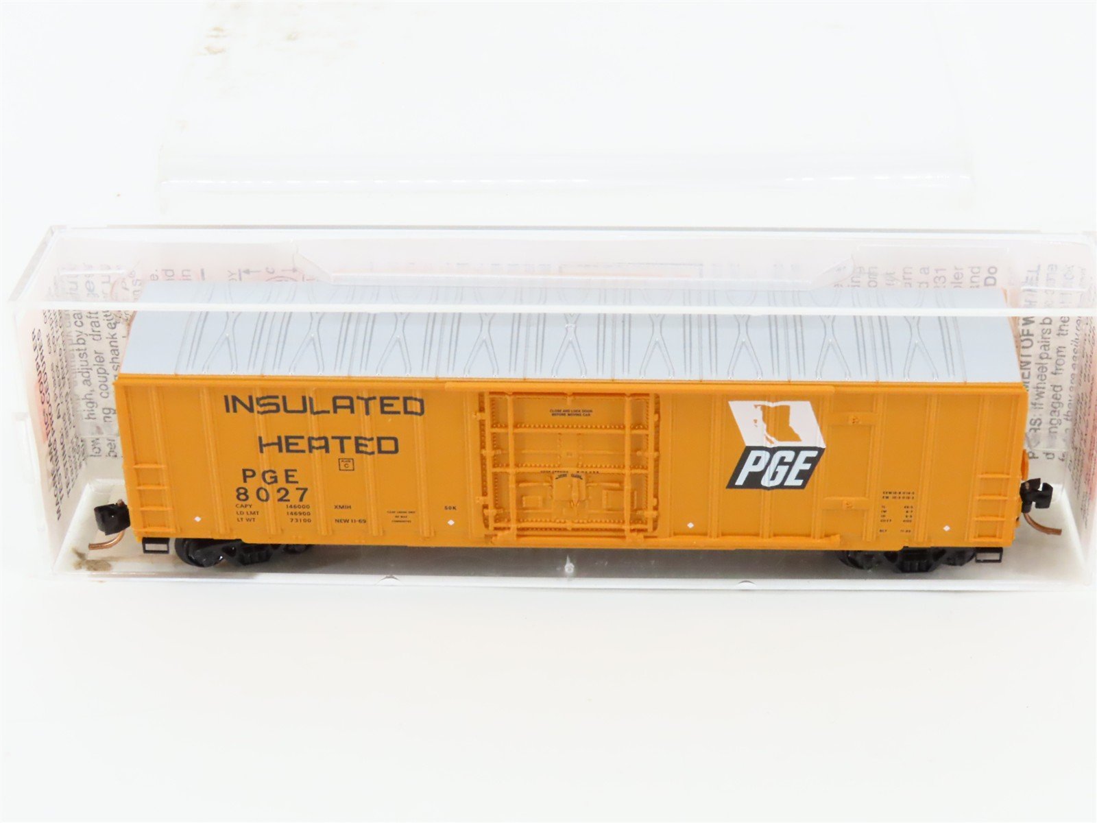 N Scale Micro-Trains MTL 27280 PGE Pacific Great Eastern 50' Box Car #8027