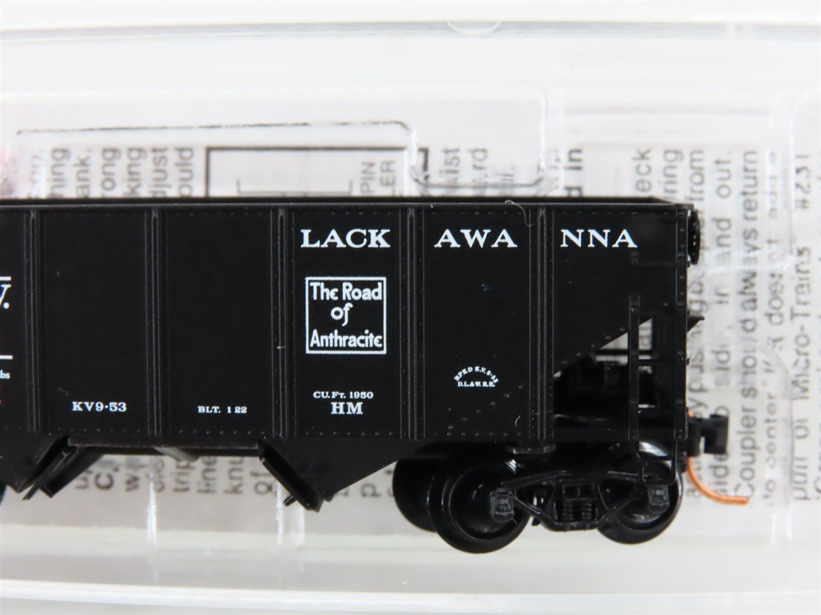 N Scale Micro-Trains MTL 56320 DL&W The Road of Anthracite 2-Bay Hopper #82209