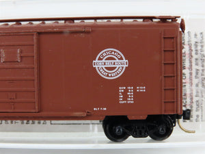 N Scale Micro-Trains MTL 20950 CGW Chicago Great Western 40' Box Car #90017