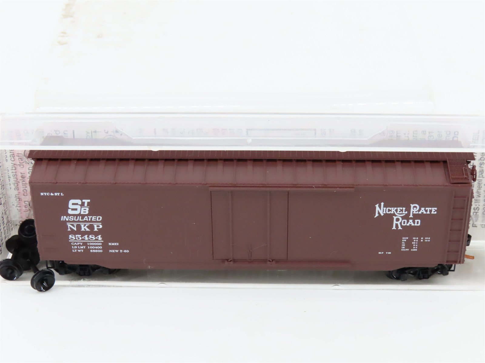 N Scale Micro-Trains MTL 32080 NKP Nickel Plate Road 50' Plug Door Boxcar #85484