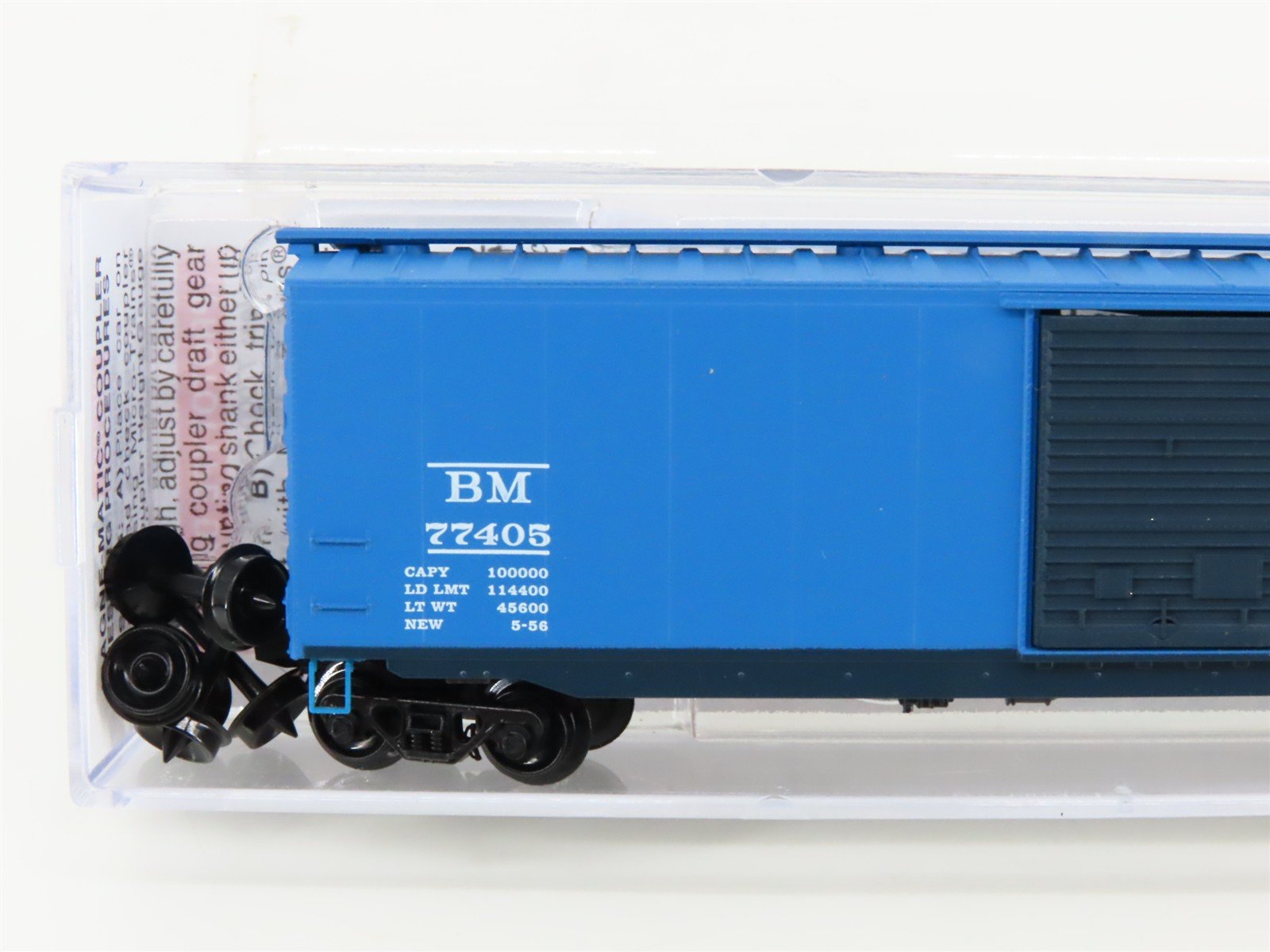 N Scale Micro-Trains MTL 03100360 BM Boston & Maine 50' Single Door Boxcar 77405