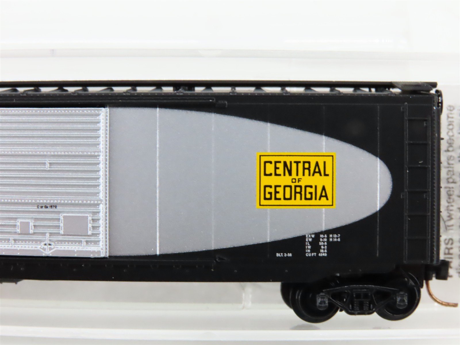 N Scale Micro-Trains MTL 31280 CG Central Of Georgia 50' Box Car #1572