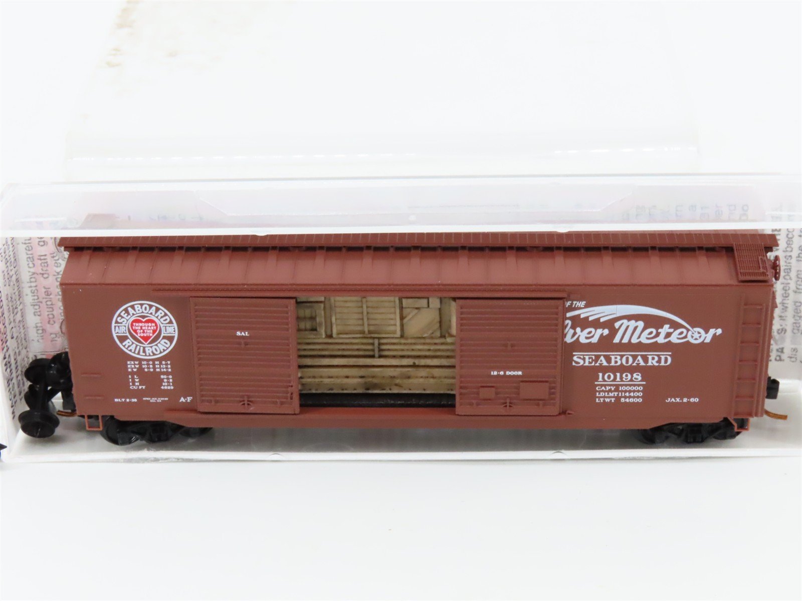 N Scale Micro-Trains MTL 03400330 SAL Silver Meteor 50' Box Car #10198 w/ Load