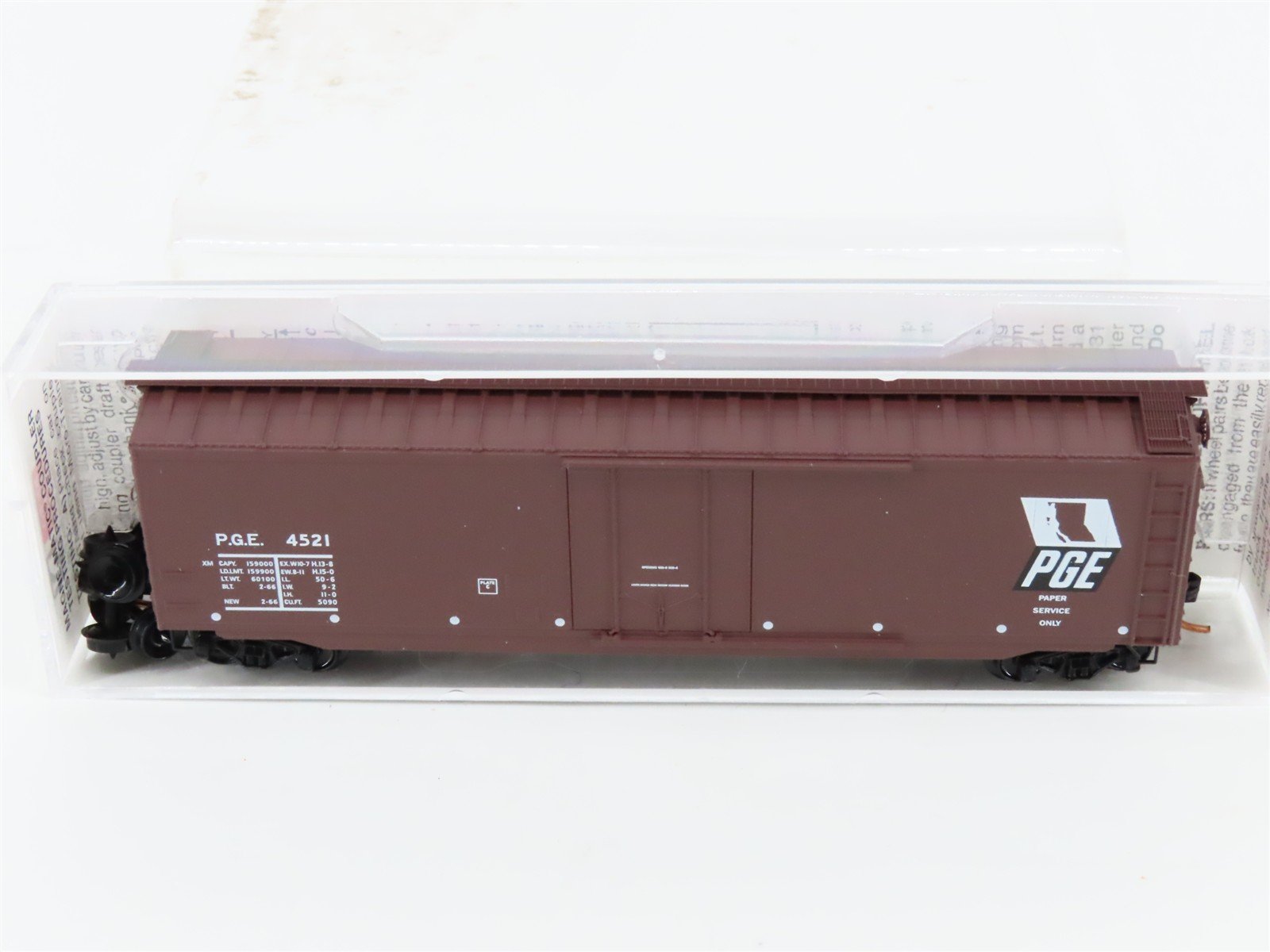 N Scale Micro-Trains MTL 32260 PGE Pacific Great Eastern 50' Box Car #4521