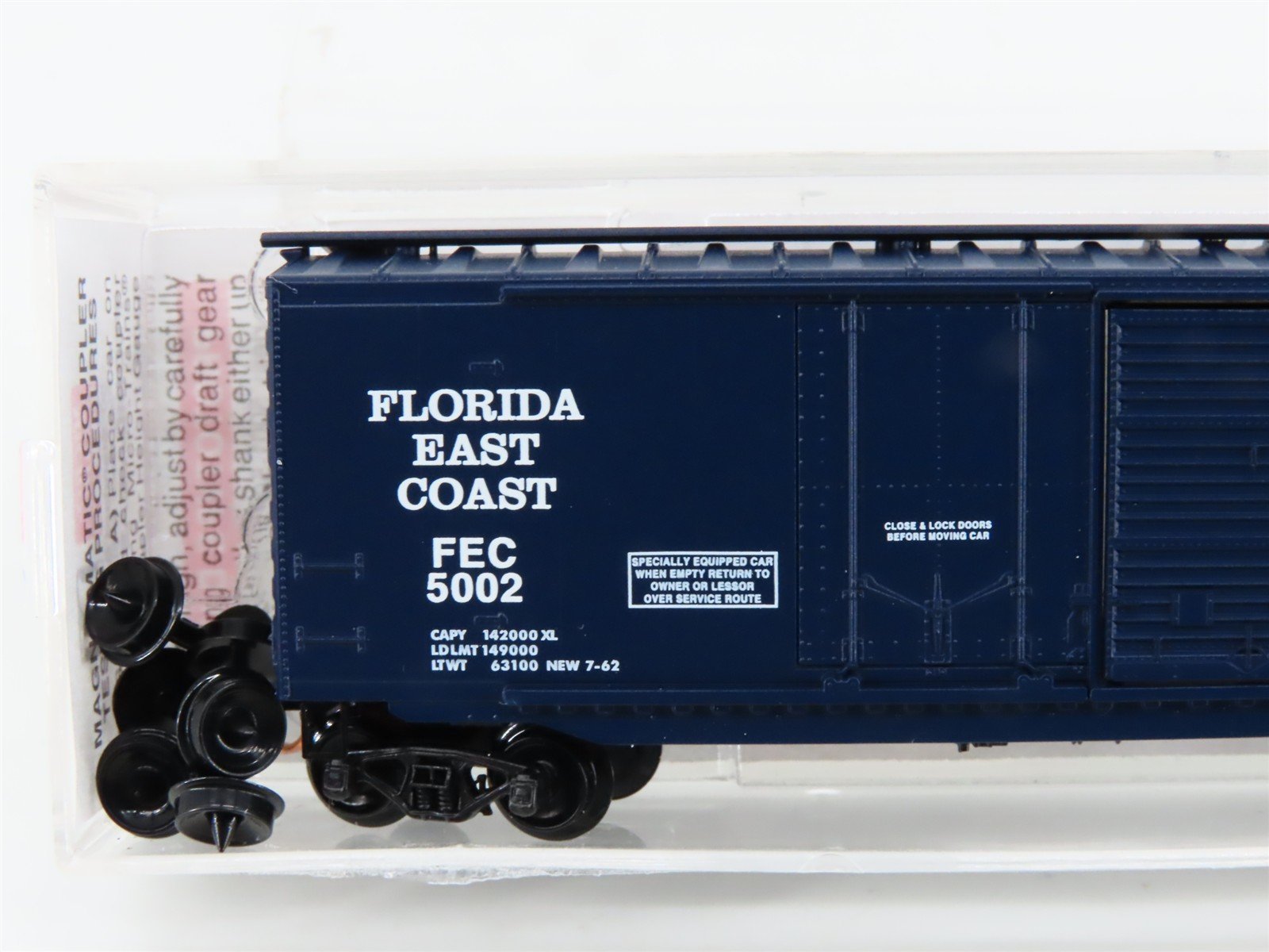 N Scale Micro-Trains MTL 33080 FEC Florida East Coast 50' Box Car #5002