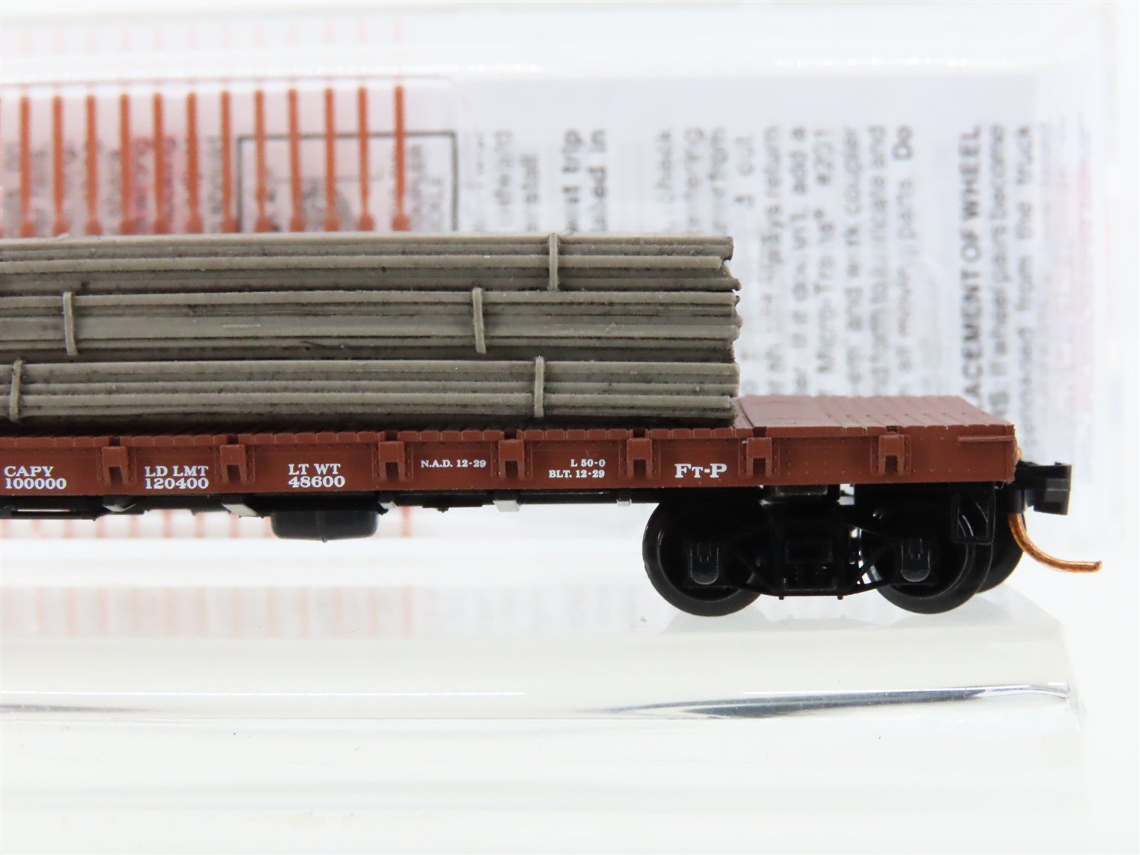 N Micro-Trains MTL 04400061 ATSF Santa Fe 50' Flat Car 90820 w/Steel Plate Load