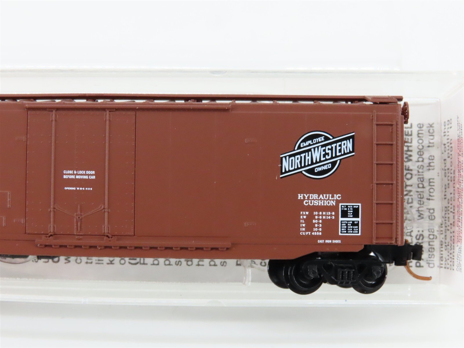 N Scale Micro-Trains MTL 32230 CNW Chicago North Western 50' Box Car #152043