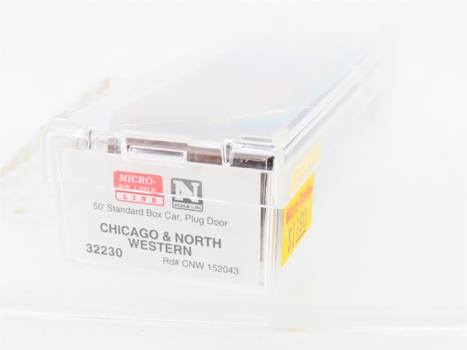 N Scale Micro-Trains MTL 32230 CNW Chicago & North Western 50' Box Car #152043
