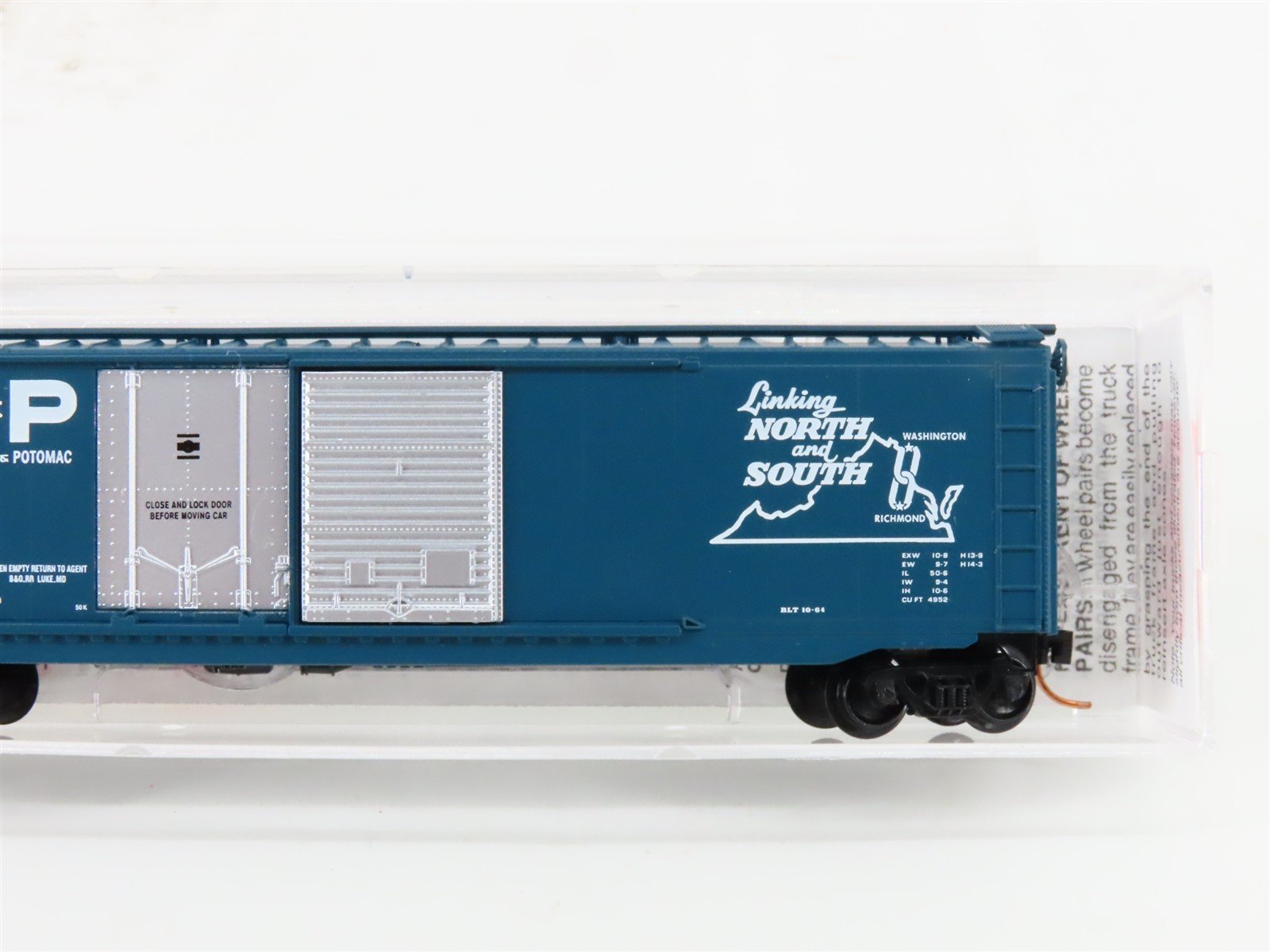 N Micro-Trains MTL 33020 RF&P Richmond Fredericksburg & Potomac 50' Boxcar #2458