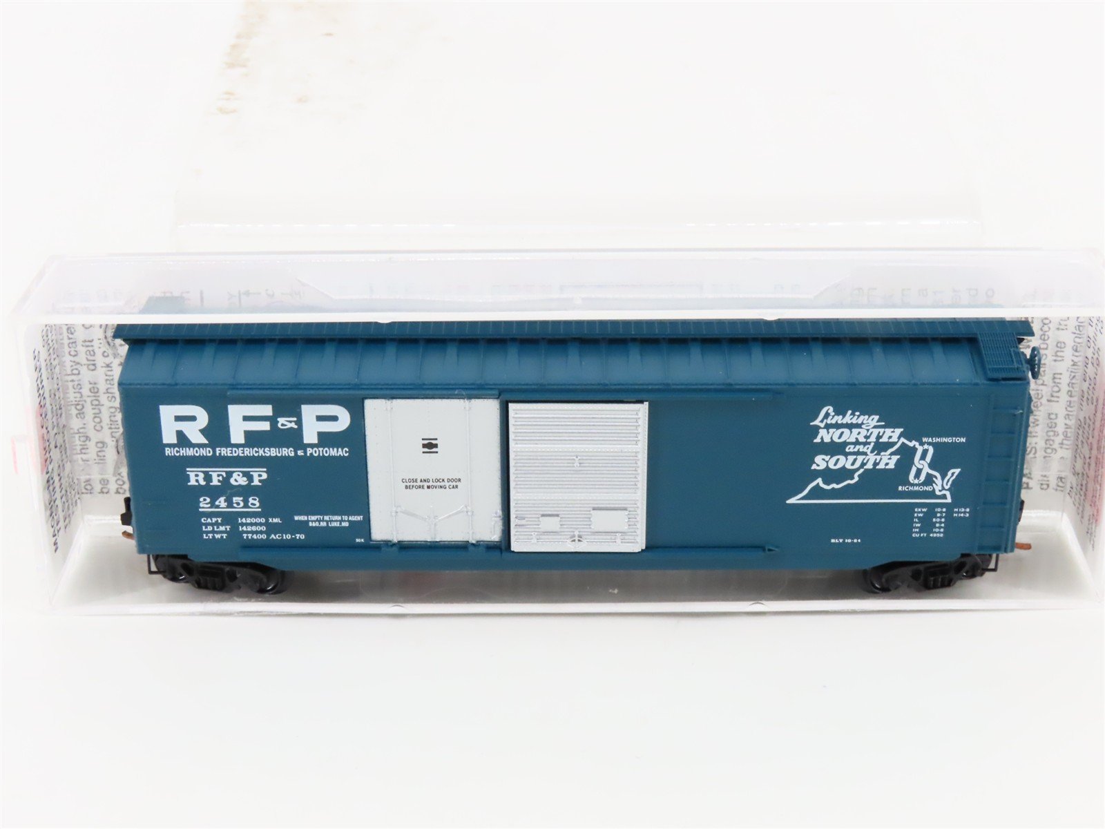 N Micro-Trains MTL 33020 RF&P Richmond Fredericksburg & Potomac 50' Boxcar #2458