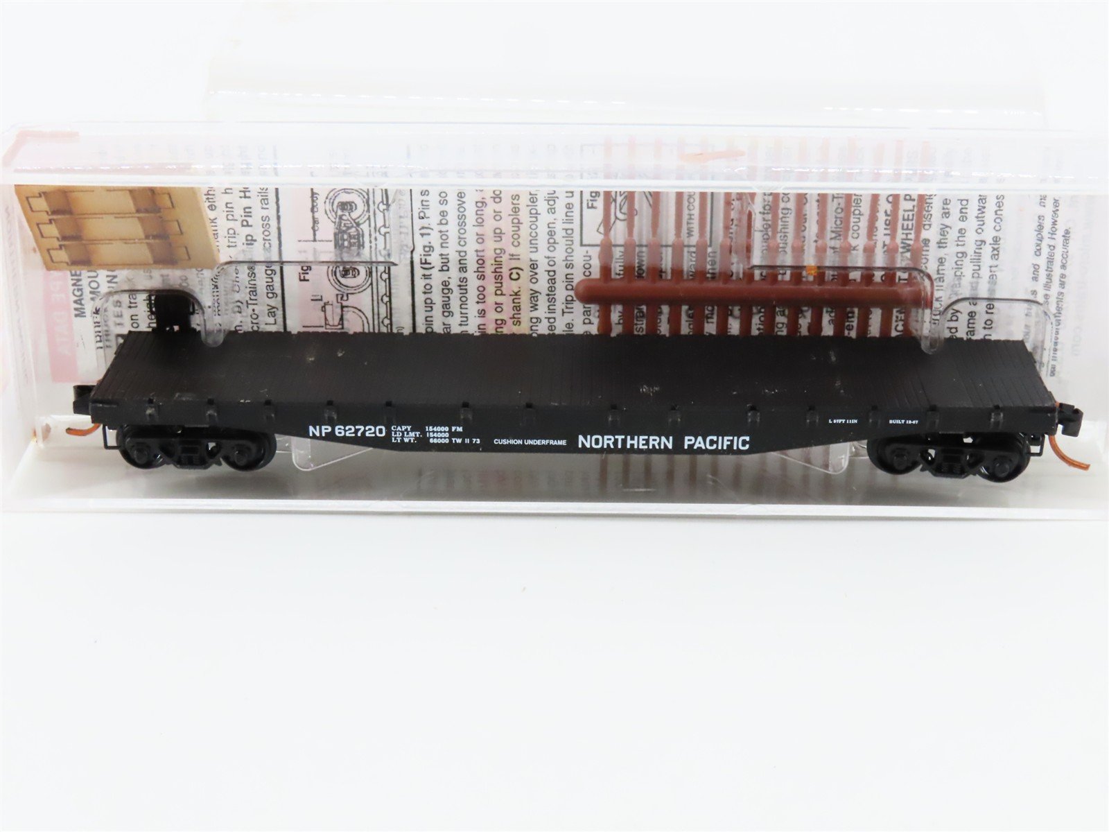 N Scale Micro-Trains MTL 04500250 NP Northern Pacific 50' Flat Car #62720 w/Load