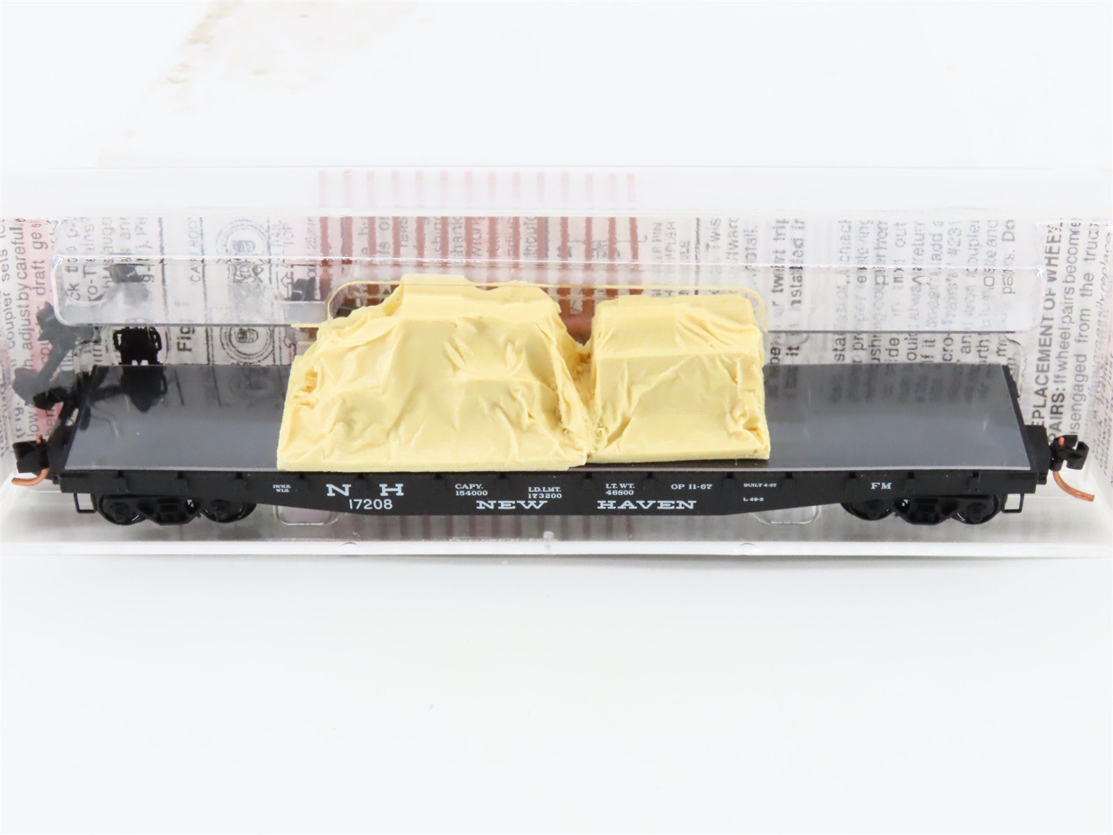 N Scale Micro-Trains MTL 45270 NH New Haven 50' Flat Car #17208 w/ Load