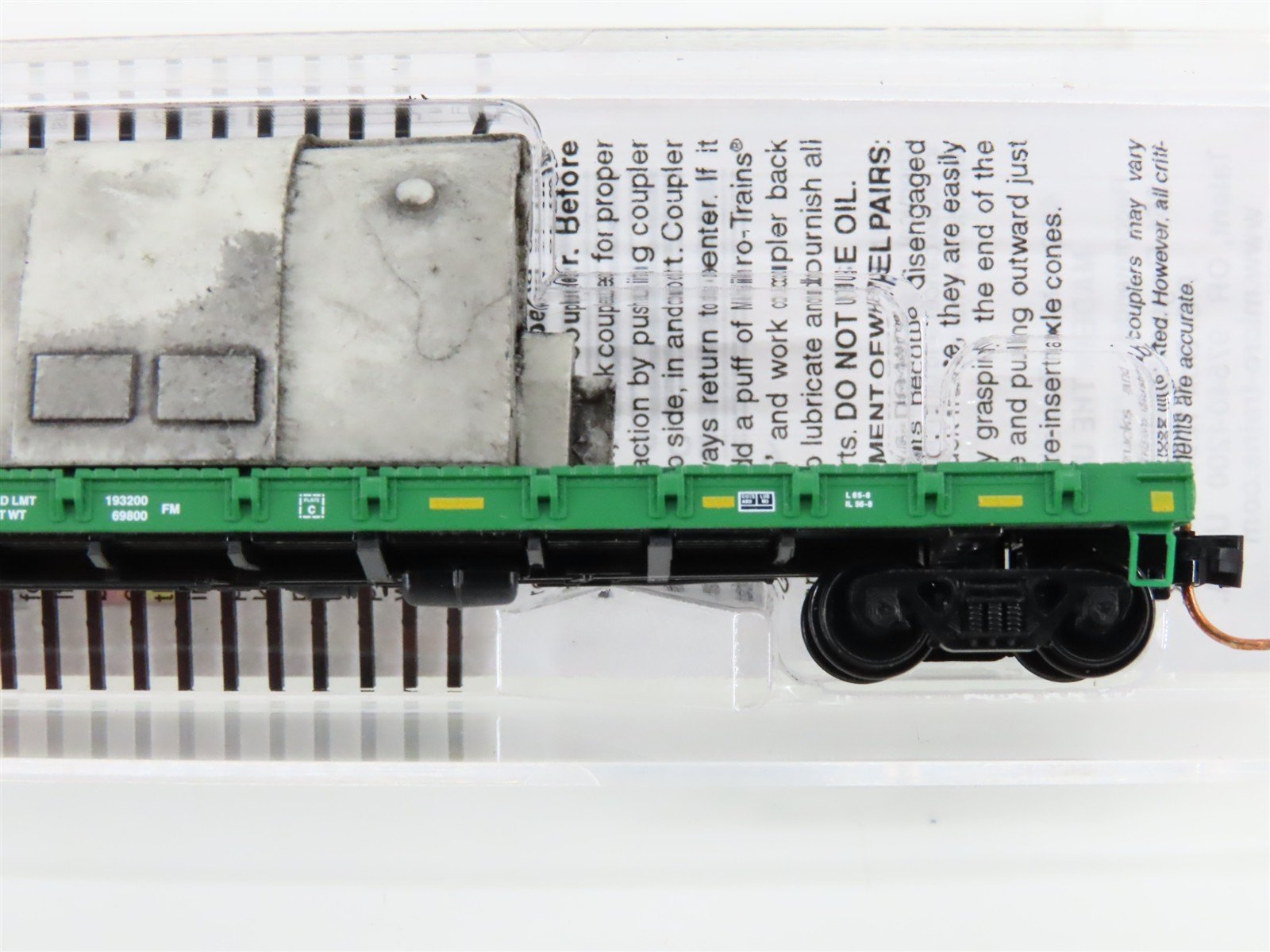 N Scale Micro-Trains MTL 04400122 BNSF Railway 50' Flat Car #576745 w/ Load