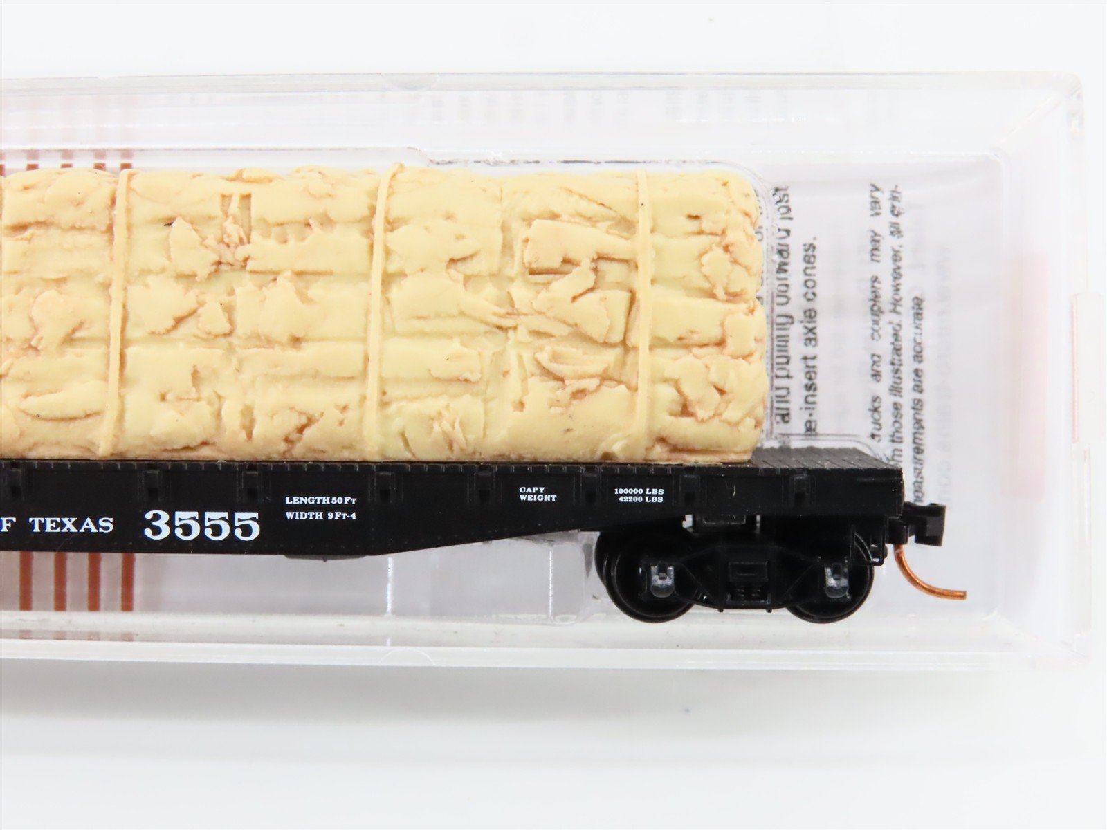N Scale Micro-Trains MTL 04500240 MK&T of Texas 50' Flat Car #3555 w/ Load