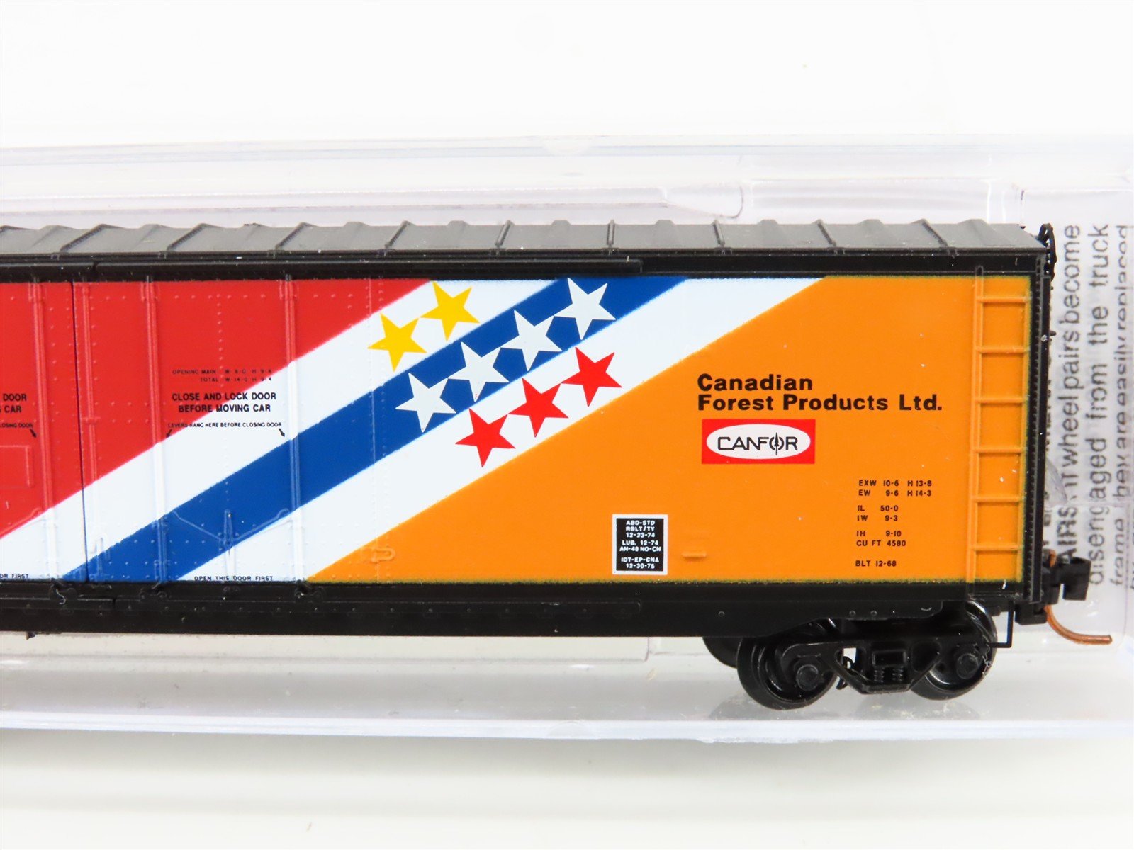 N Micro-Trains MTL 07500060 USLX Canfor Canadian Forest Products 50' Boxcar #242