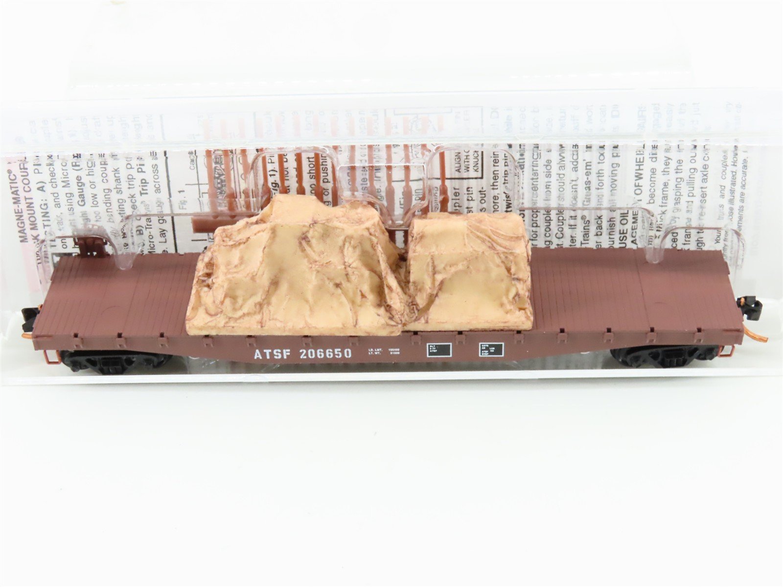 N Scale Micro-Trains MTL 04500440 ATSF Santa Fe 50' Flat Car #206650 w/ Load